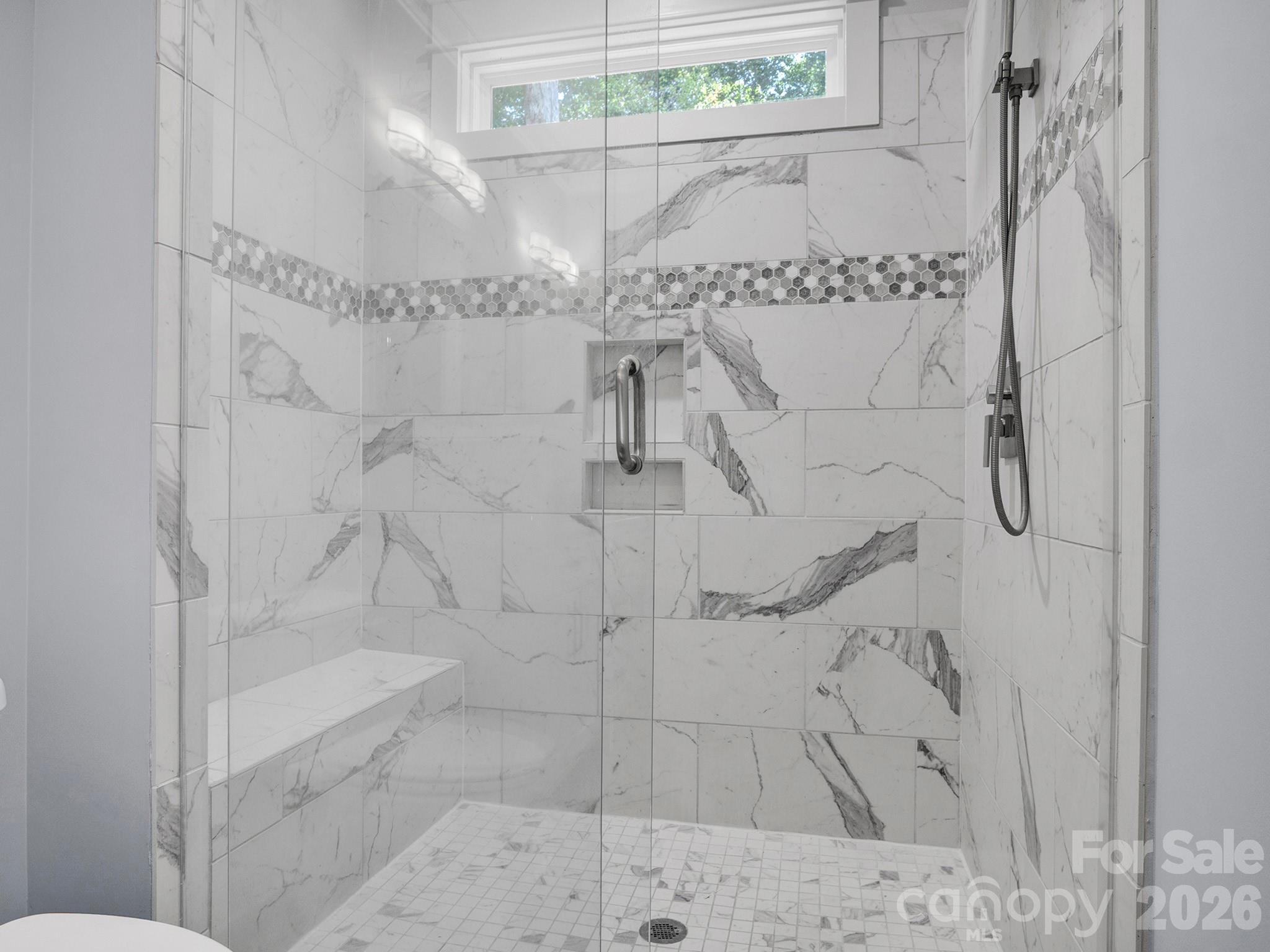 216 Paradise Drive 6 Property Photo 25