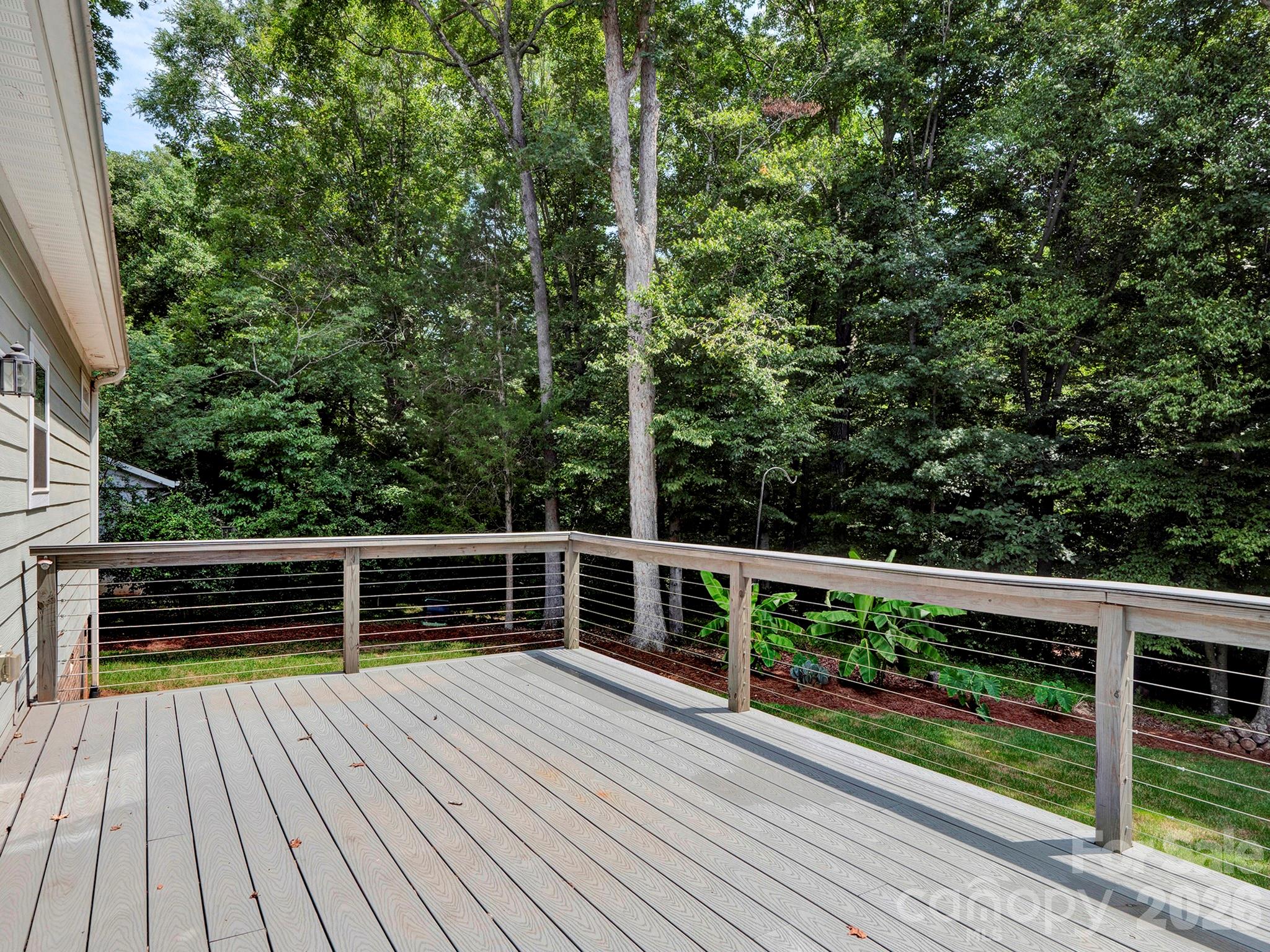 216 Paradise Drive 6 Property Photo 28