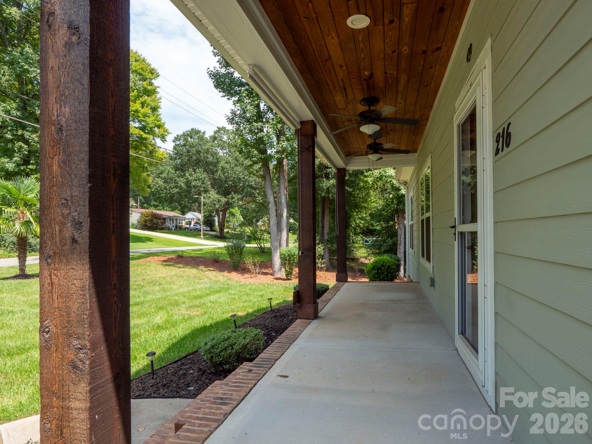 216 Paradise Drive 6 Property Photo 30