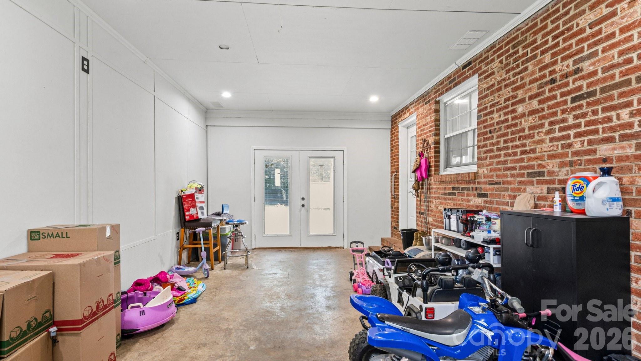 2106 Arden Drive Property Photo 30