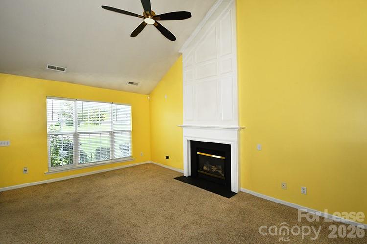 8715 Challenger Drive Property Photo 6