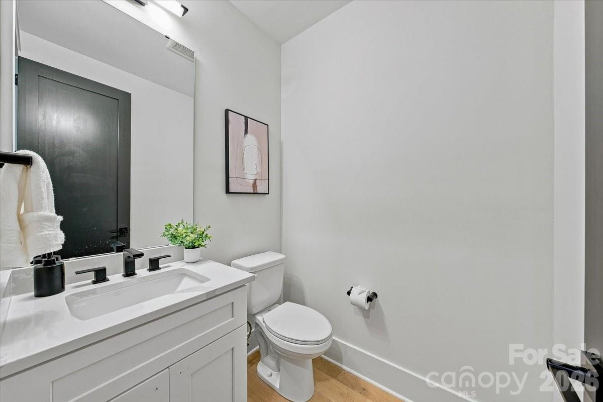 2025 South Street Property Photo 28