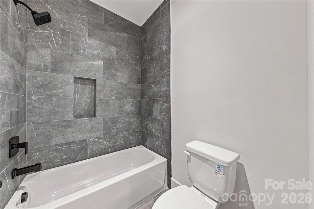 2025 South Street Property Photo 38