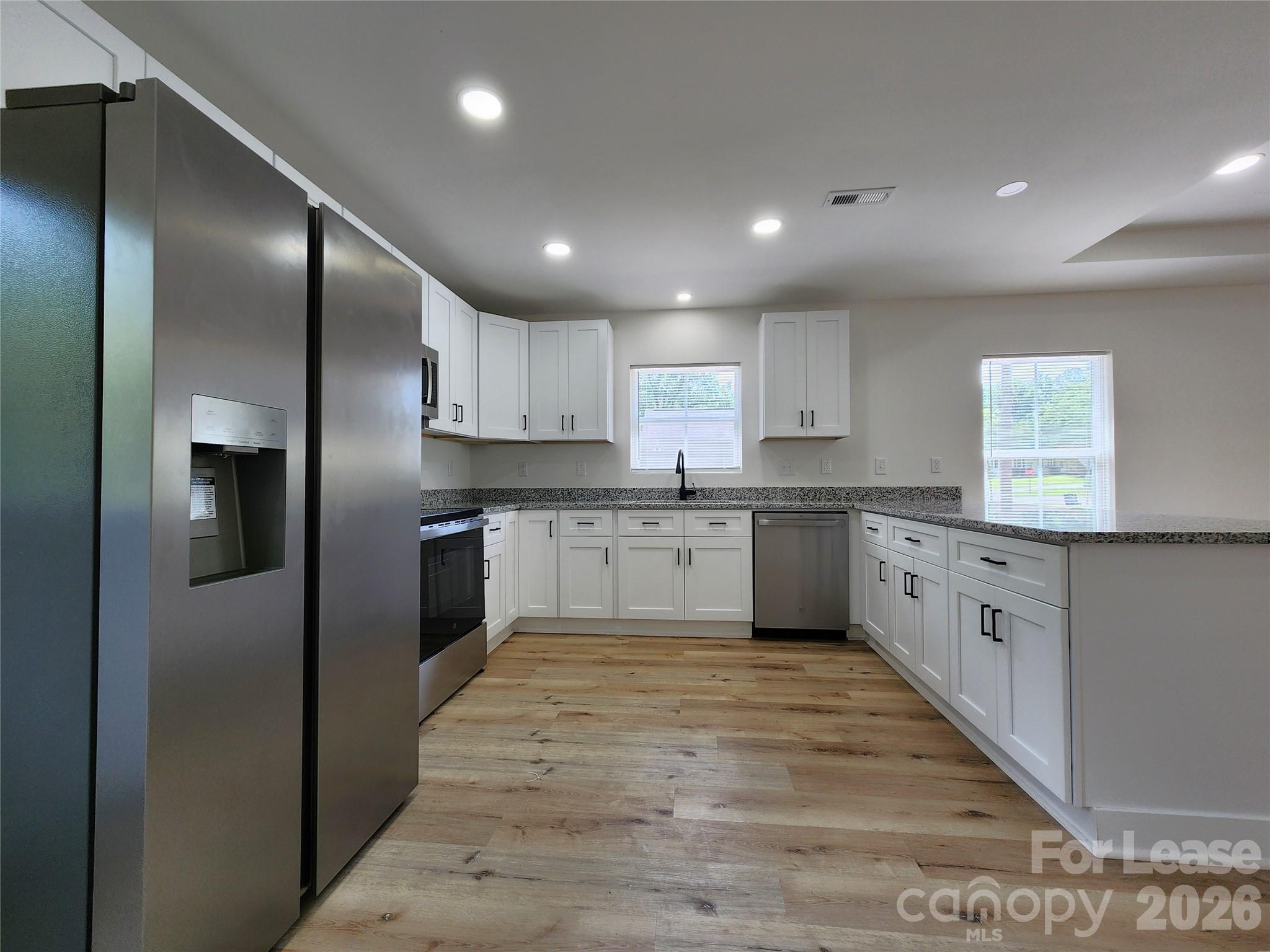 1302 Rainbow Drive Property Photo 5
