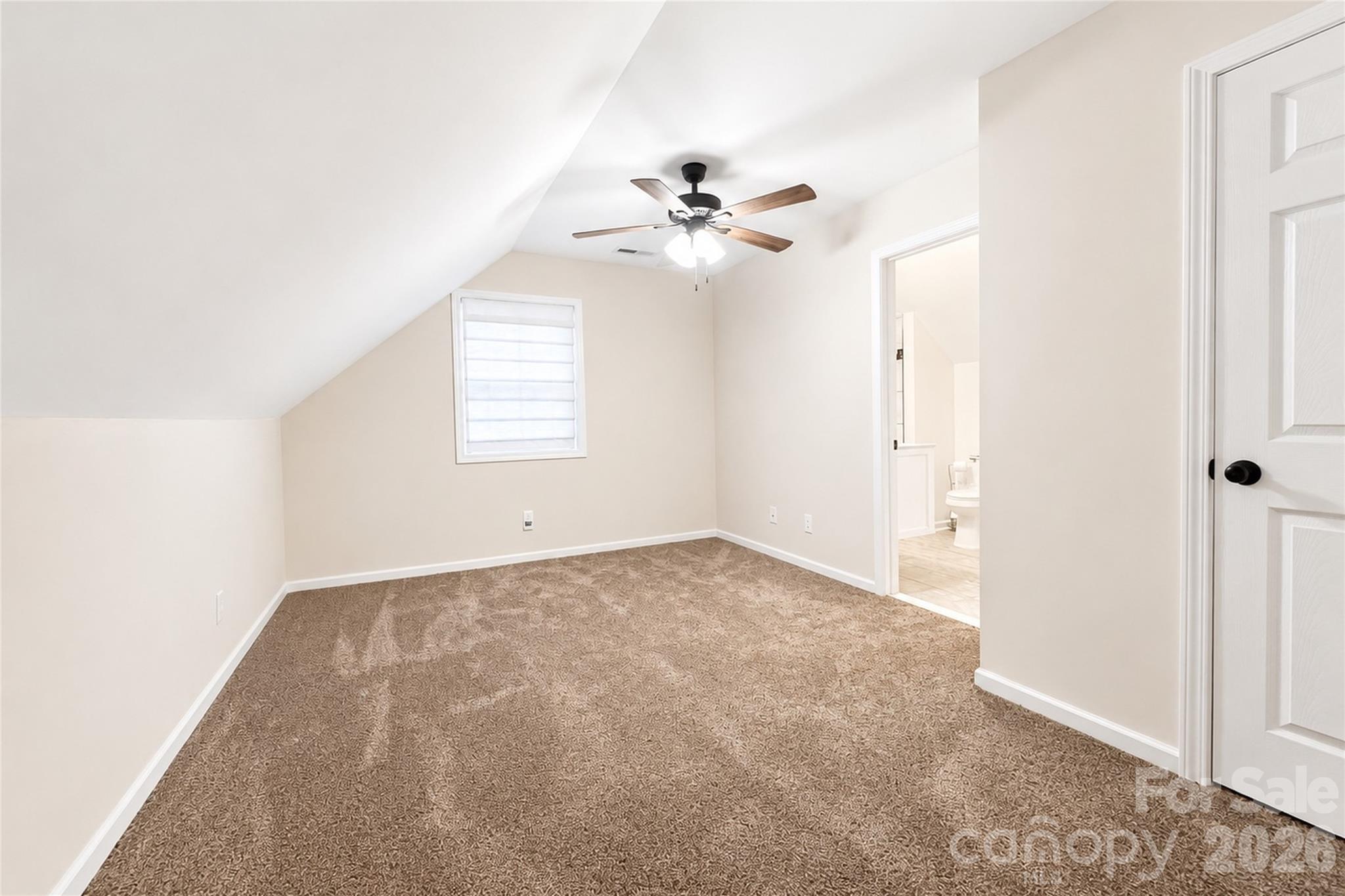 6047 Chaucer Lane Property Photo 24