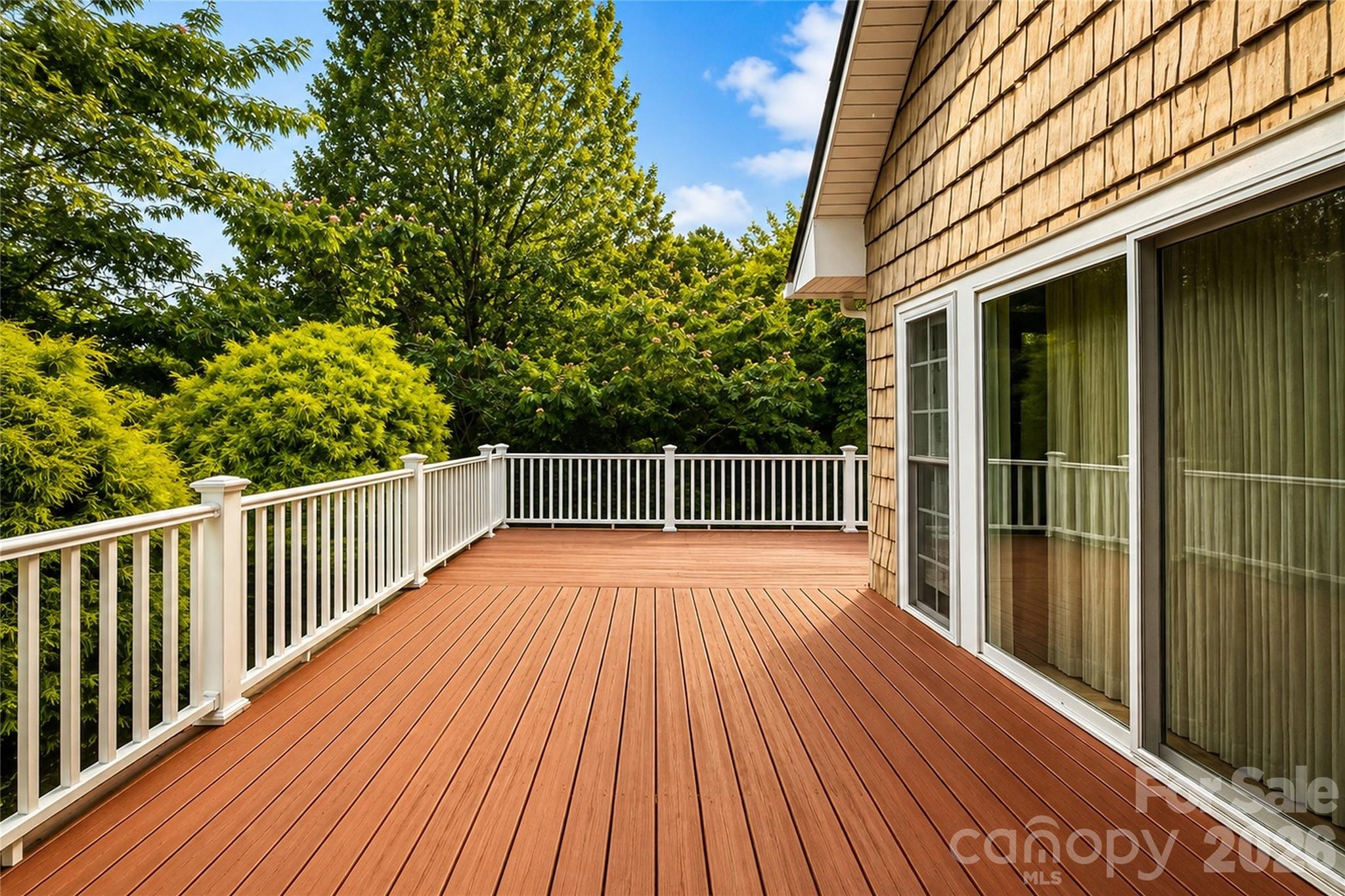 6047 Chaucer Lane Property Photo 34