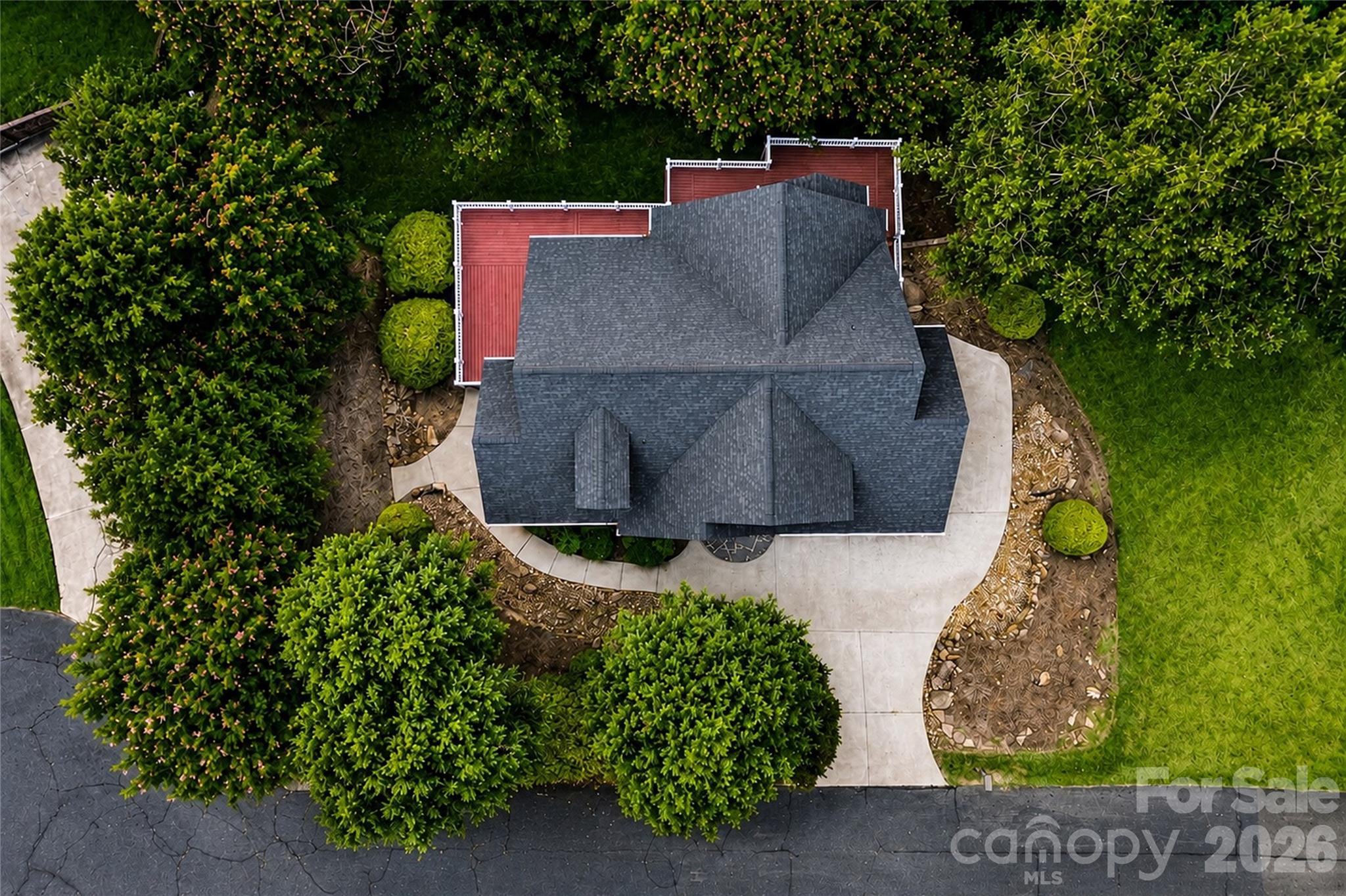6047 Chaucer Lane Property Photo 45