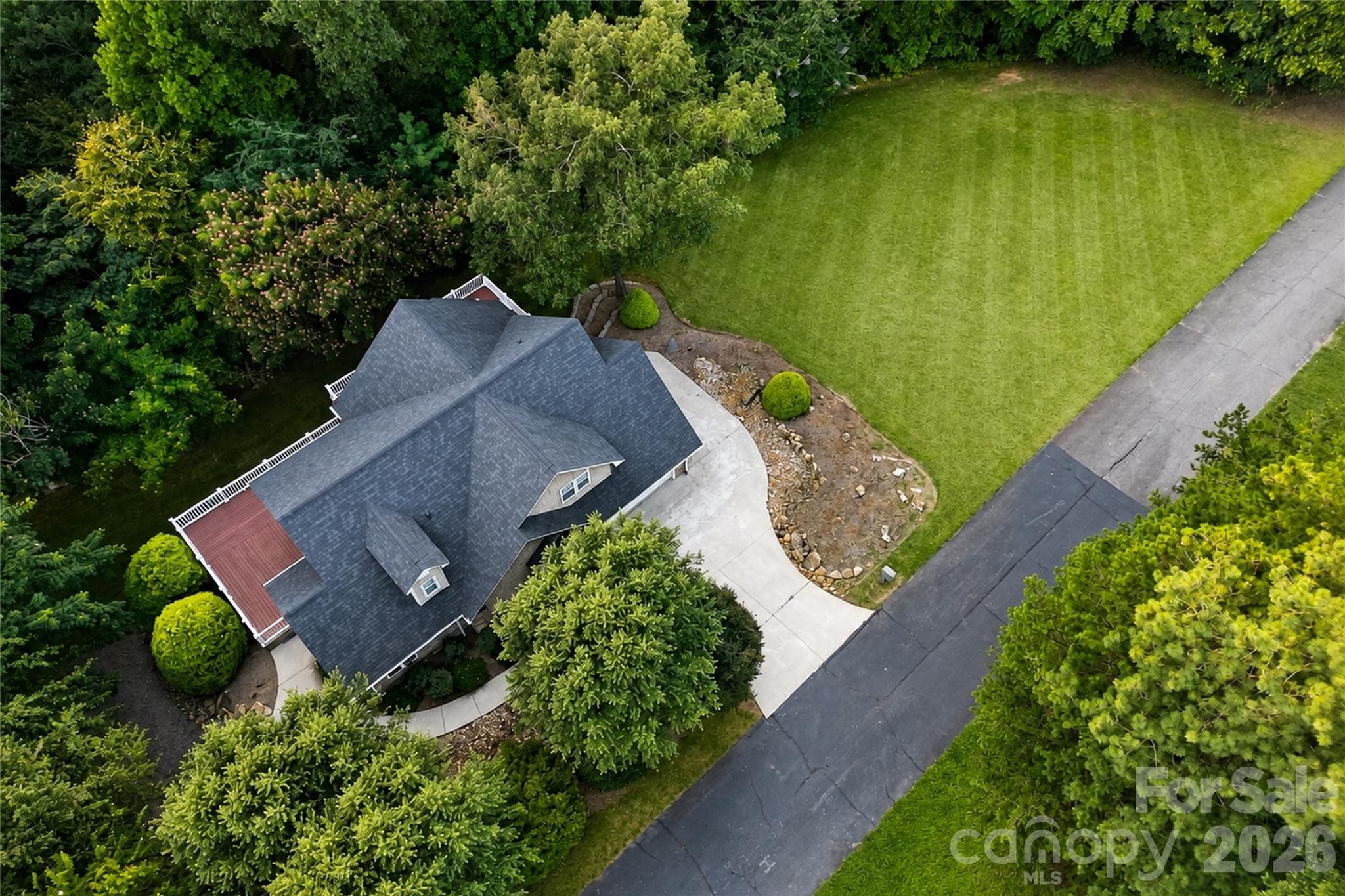 6047 Chaucer Lane Property Photo 46