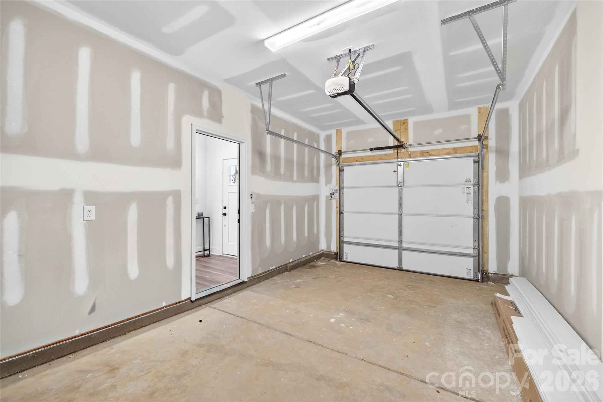 5408 Skycrest Drive Property Photo 21