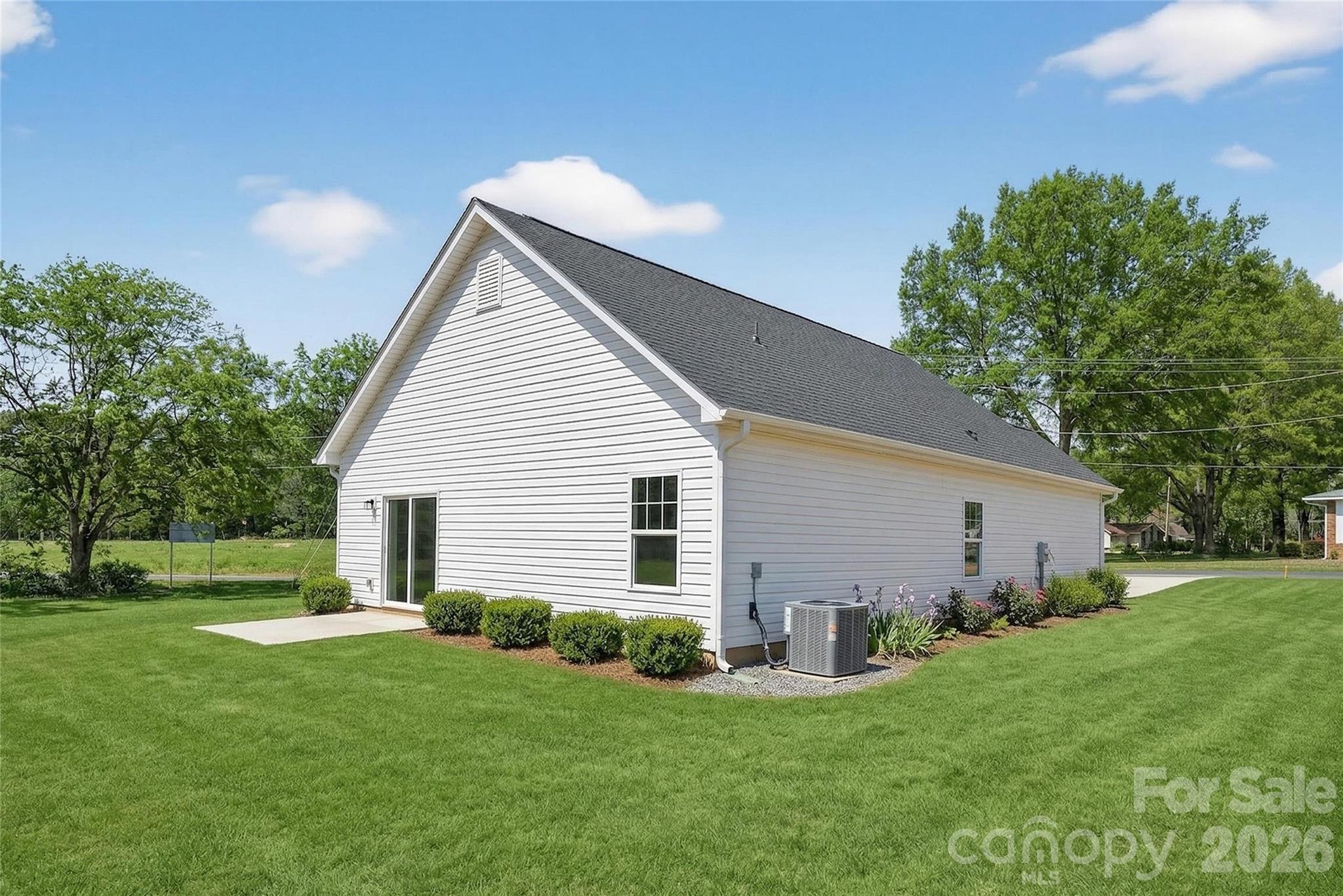 5408 Skycrest Drive Property Photo 22