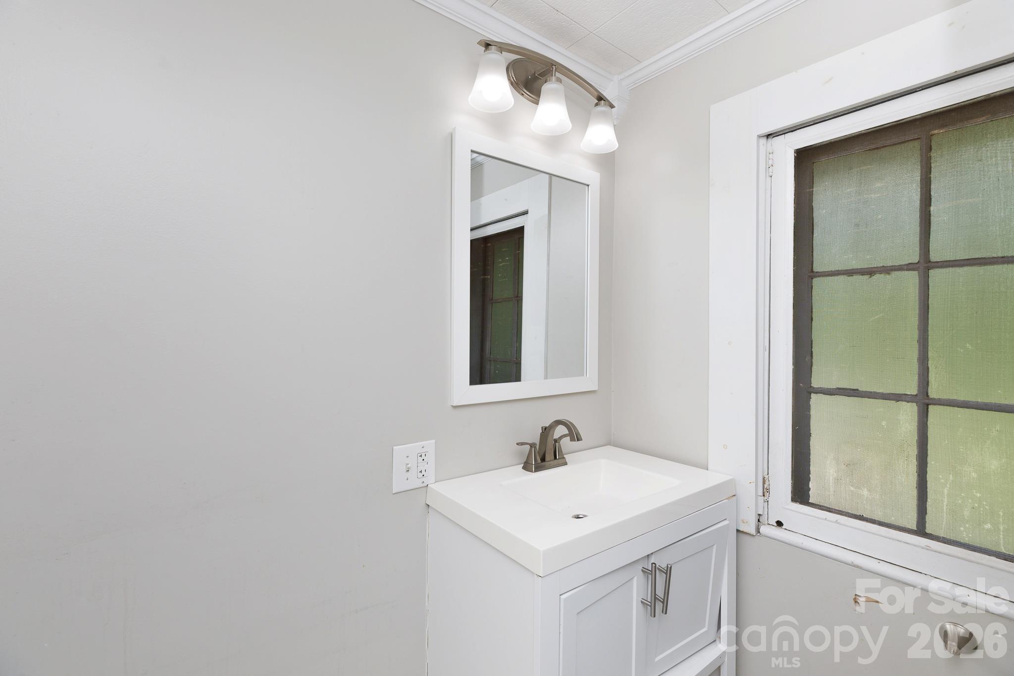 157 Walnut Street Property Photo 21