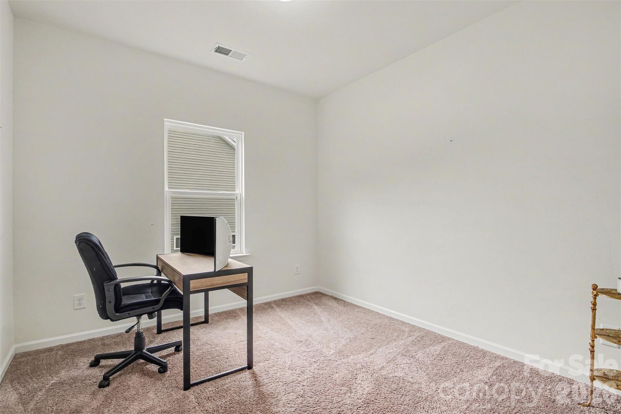 369 Settlers Grove Lane Property Photo 14