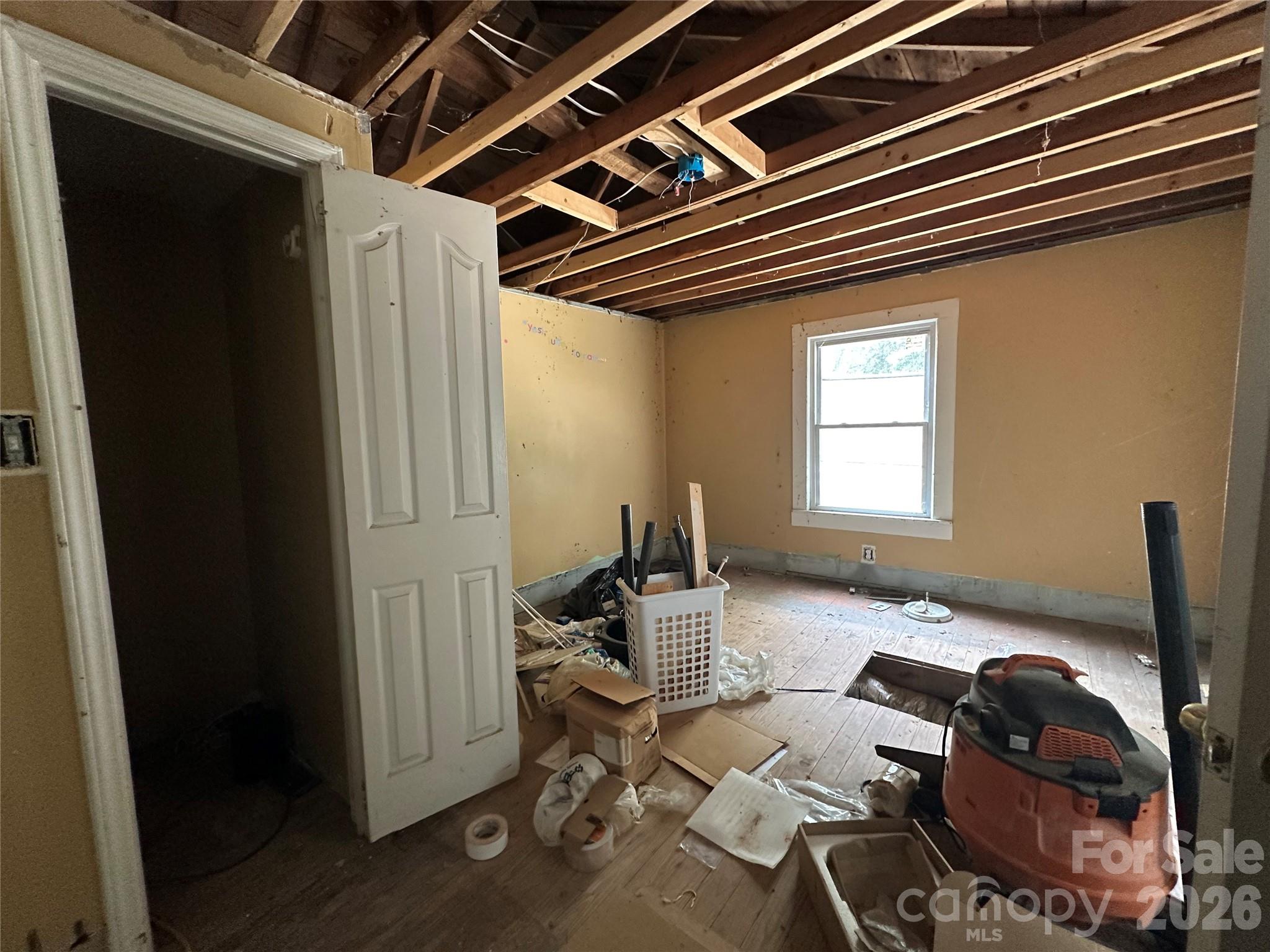2518 Crescent Lane Property Photo 12