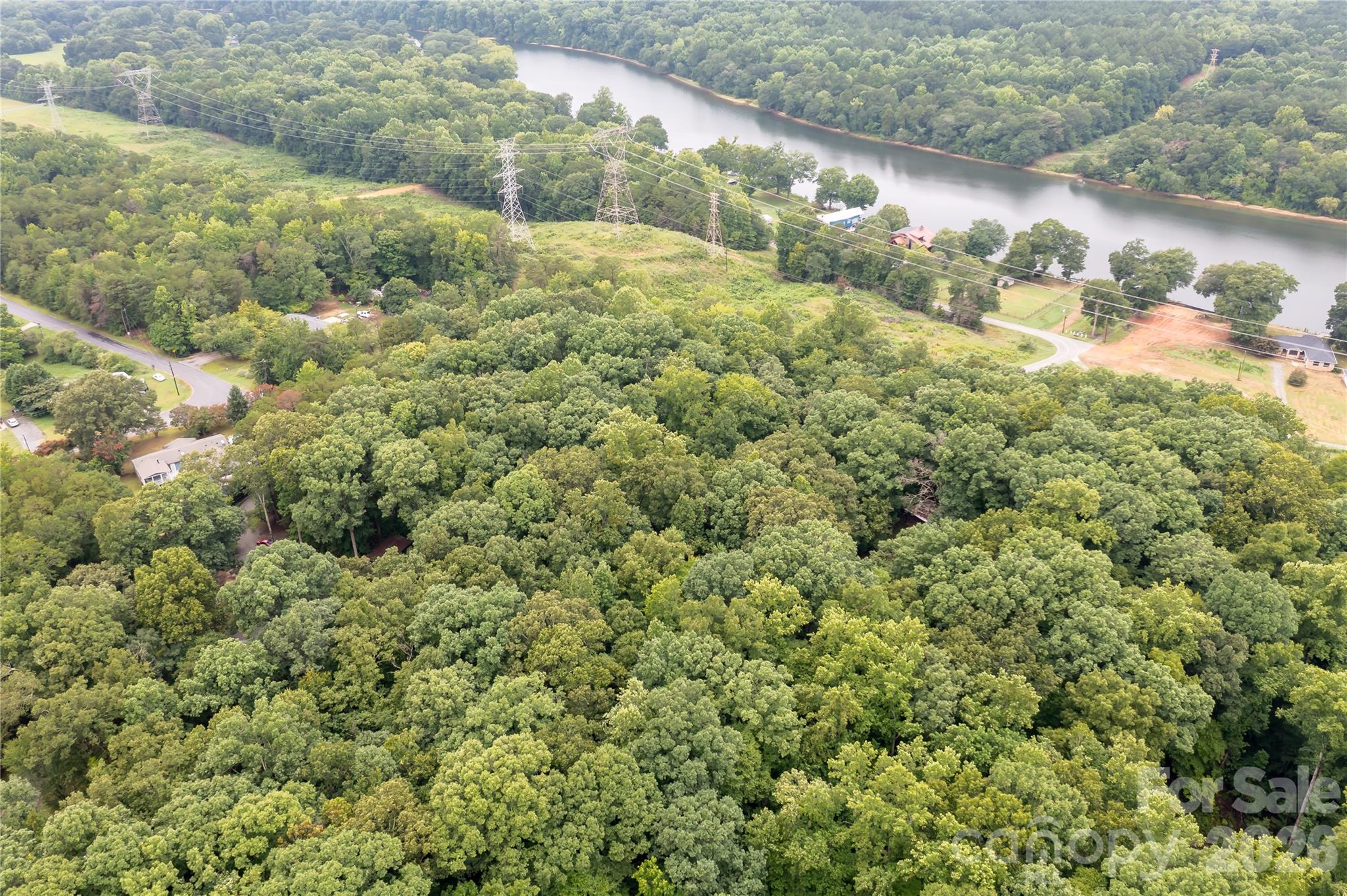 2127 Newhart Road Property Photo 4
