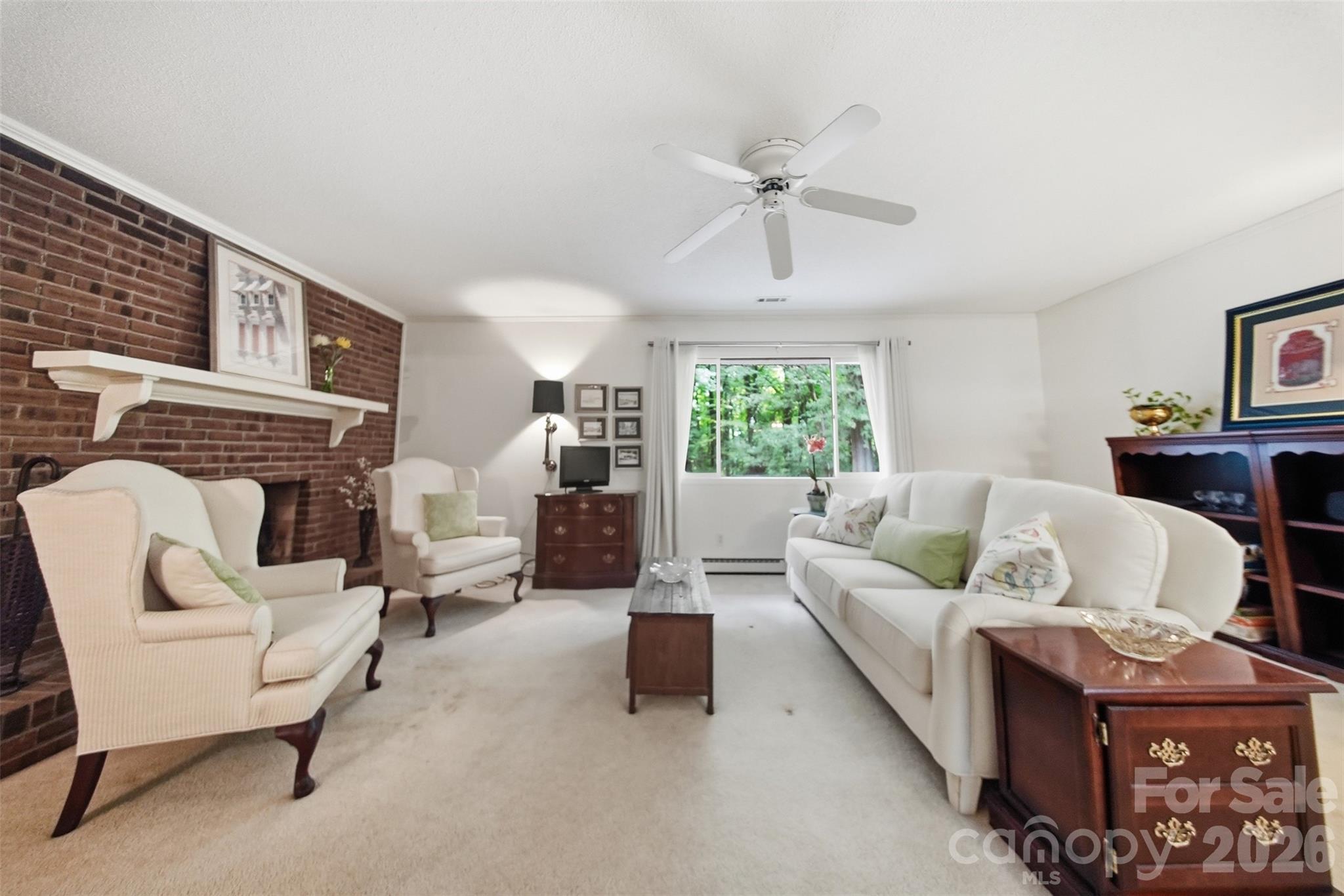 4913 S New Hope Road Property Photo 8