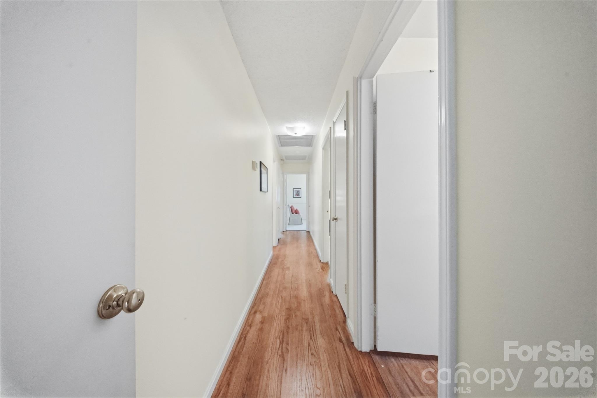 4913 S New Hope Road Property Photo 15