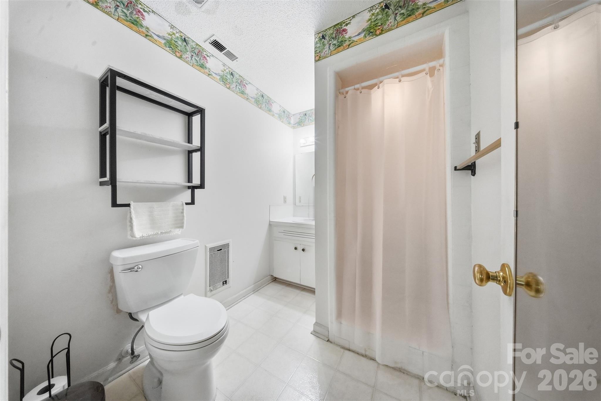 4913 S New Hope Road Property Photo 22
