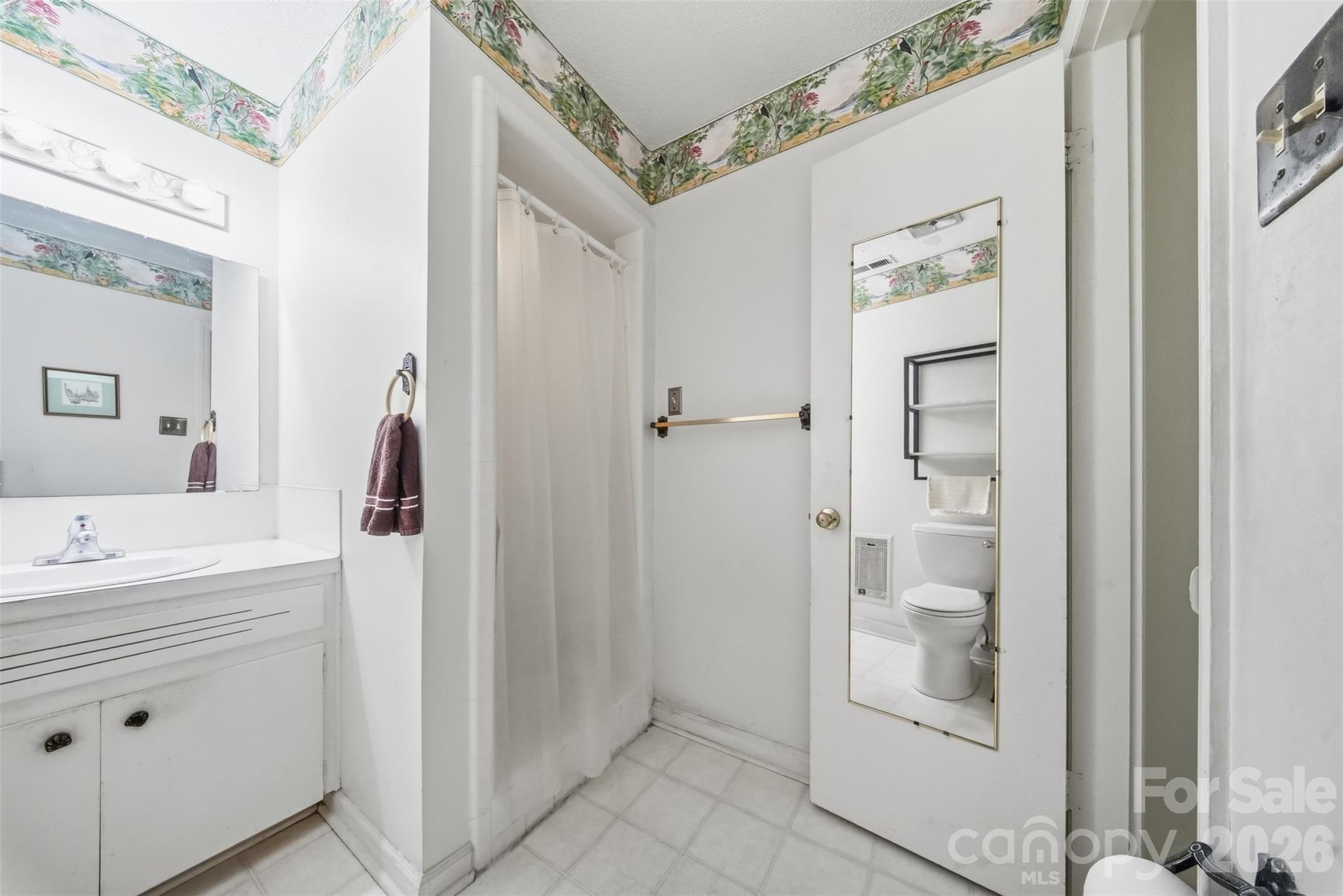 4913 S New Hope Road Property Photo 23