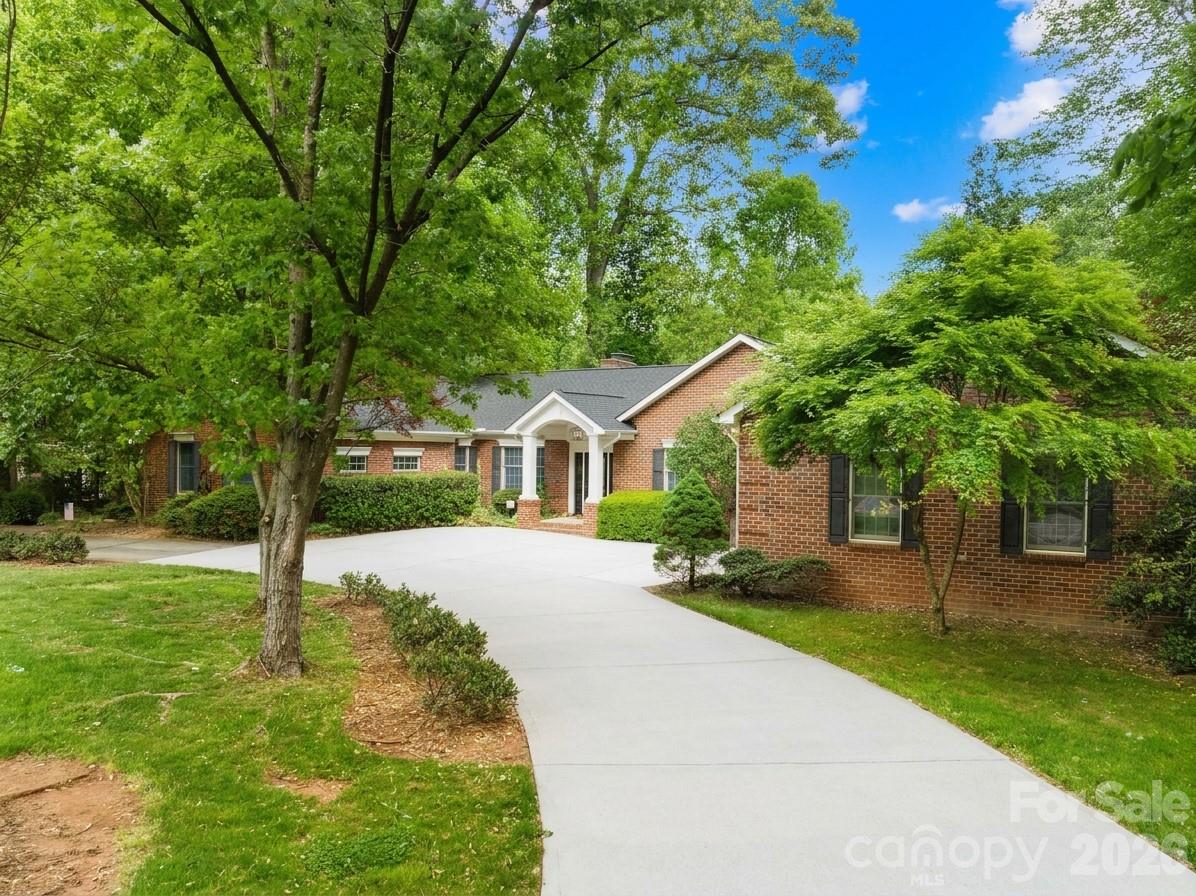 625 Saint Andrews Road 272 Property Photo 2