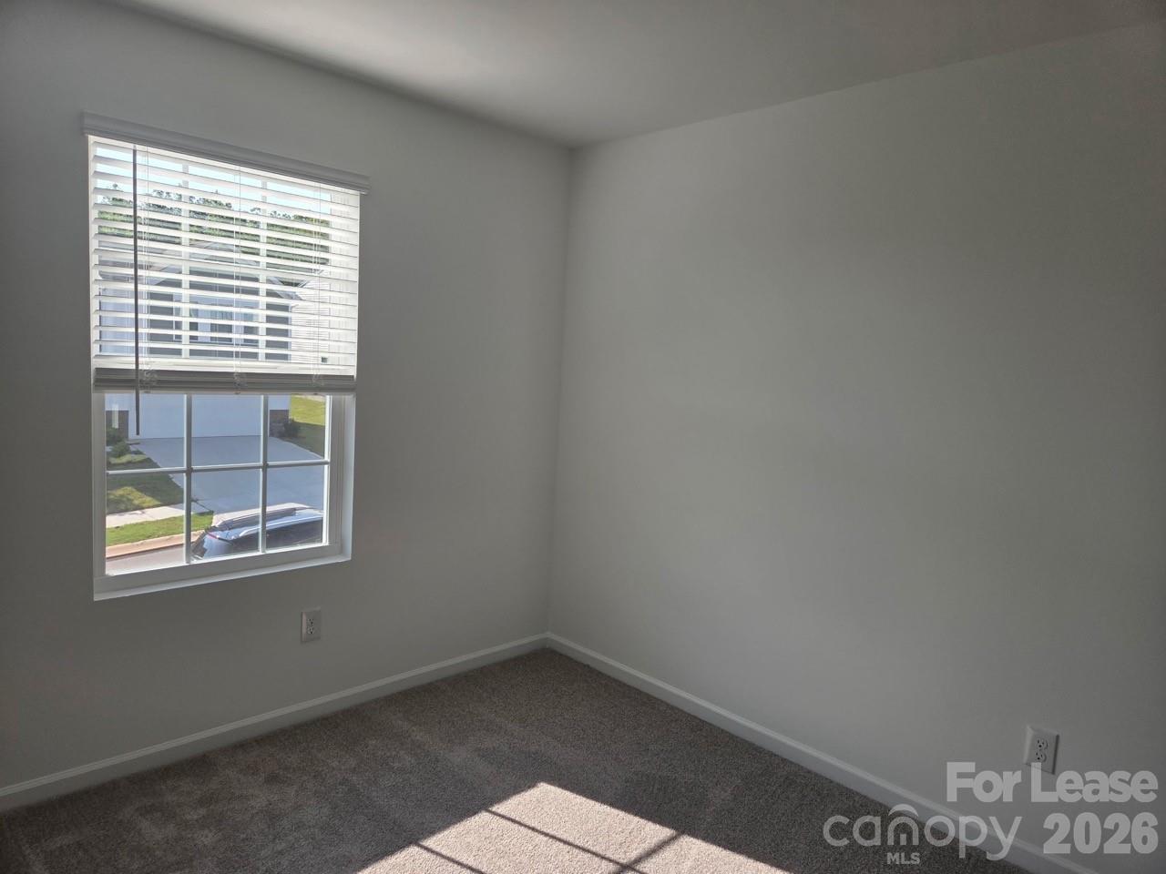 718 Espresso Drive Property Photo 11