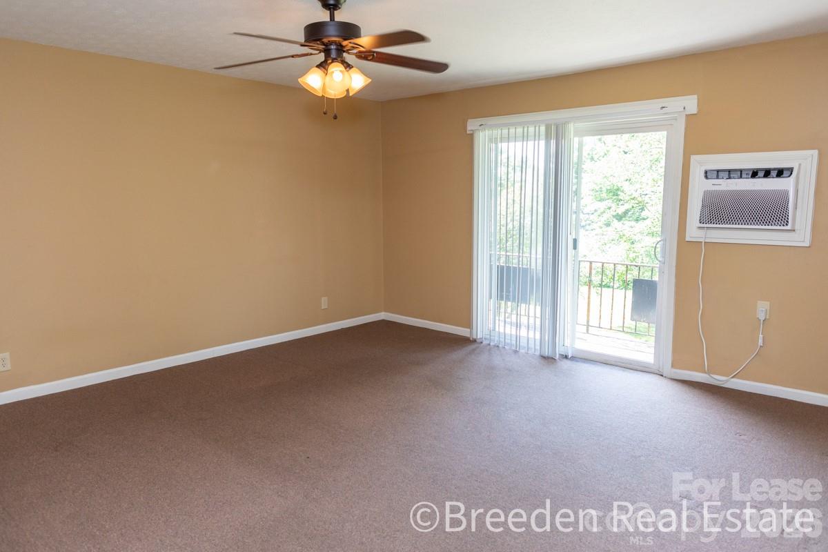 239 Maple Street Property Photo 6