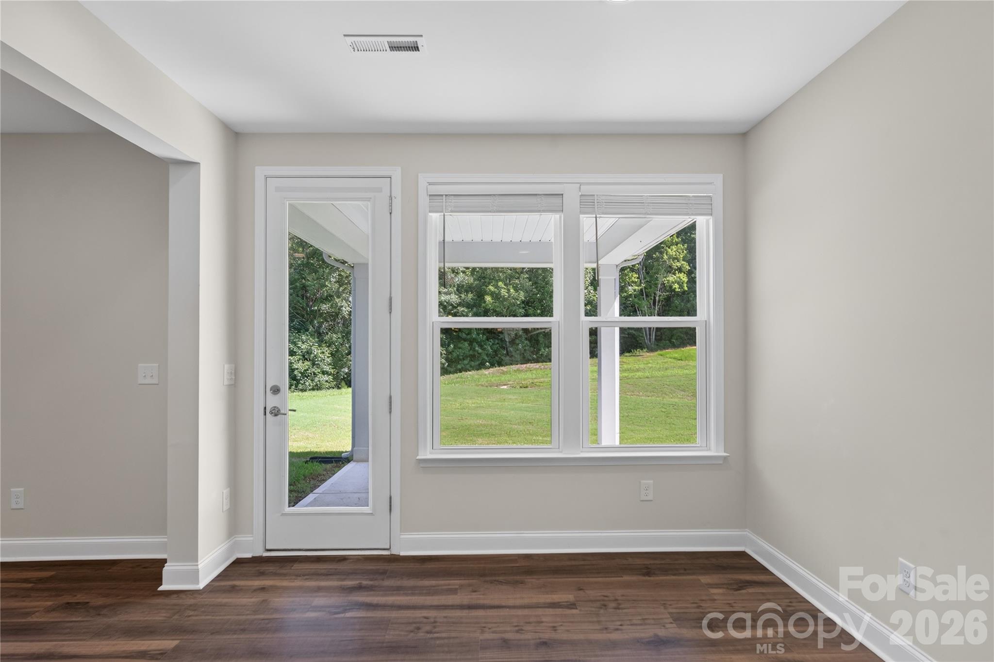 2318 Excalibur Drive Property Photo 20