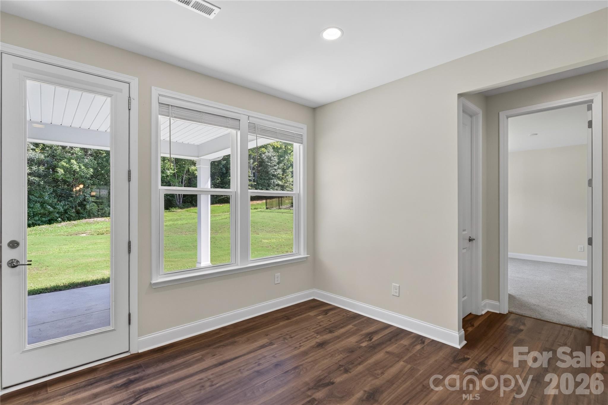 2318 Excalibur Drive Property Photo 21