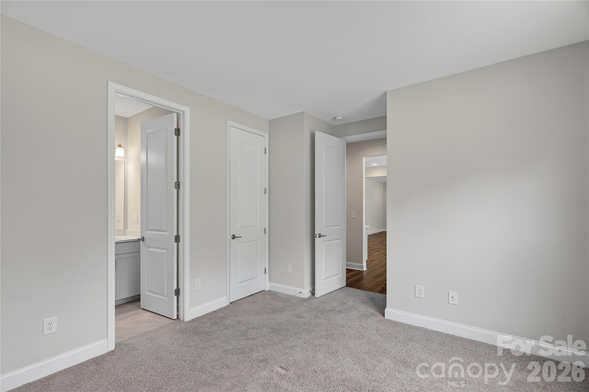 2318 Excalibur Drive Property Photo 23