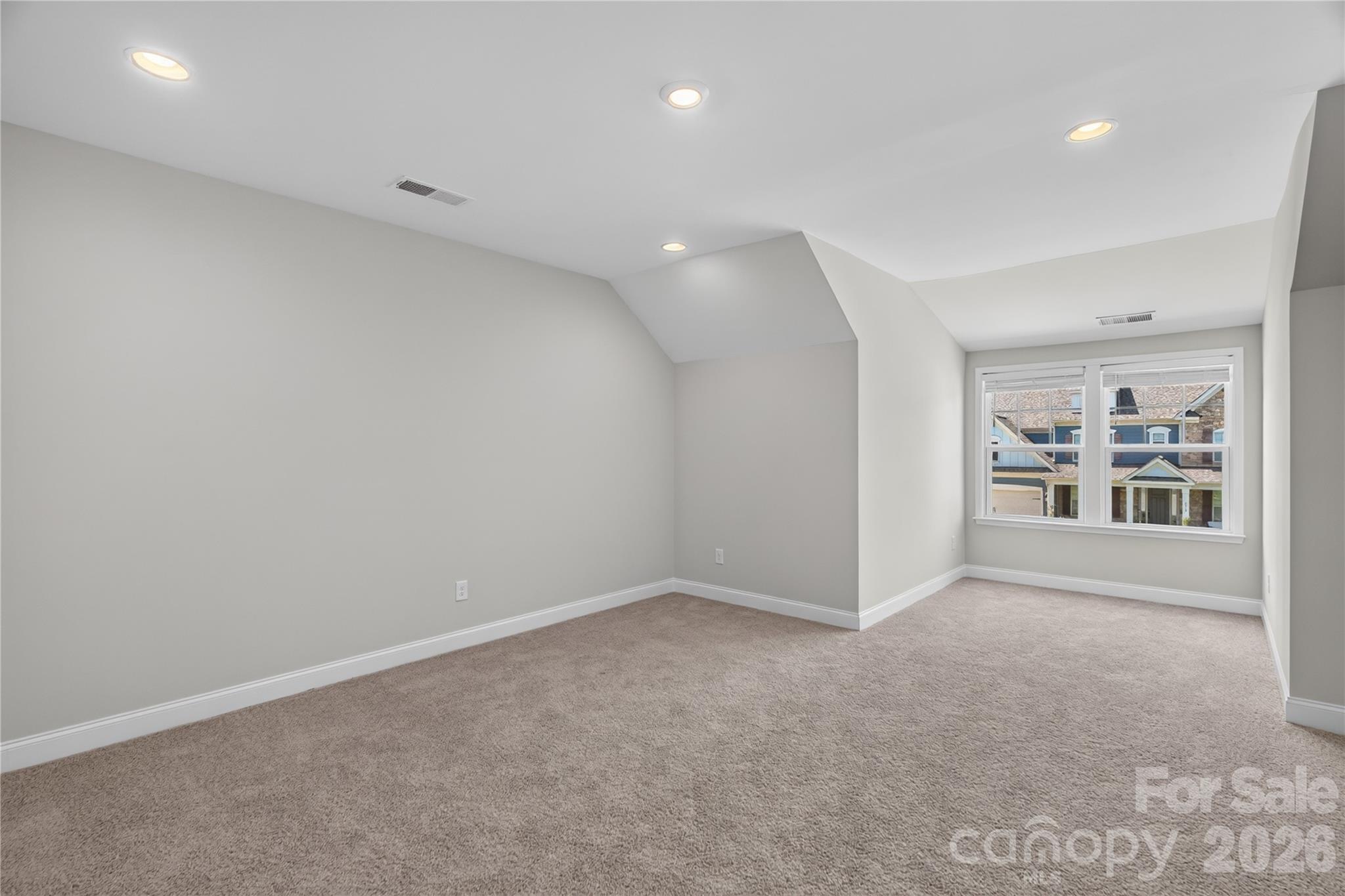 2318 Excalibur Drive Property Photo 32