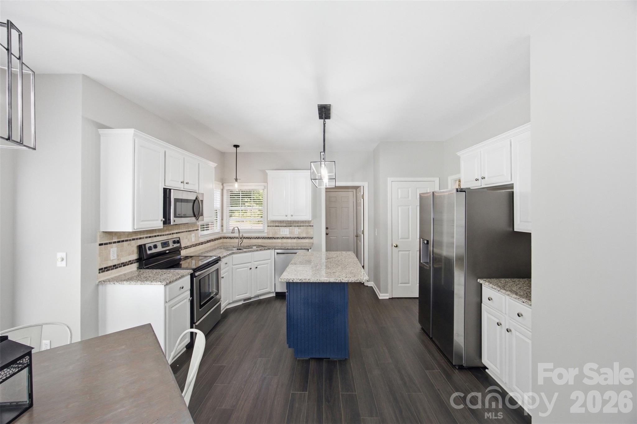 2000 Stoney Creek Drive Property Photo 17