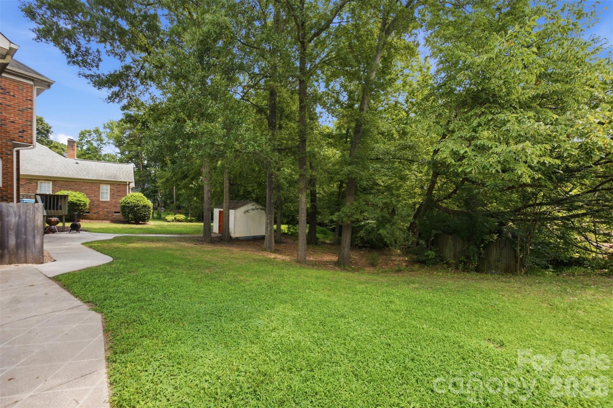 2000 Stoney Creek Drive Property Photo 33