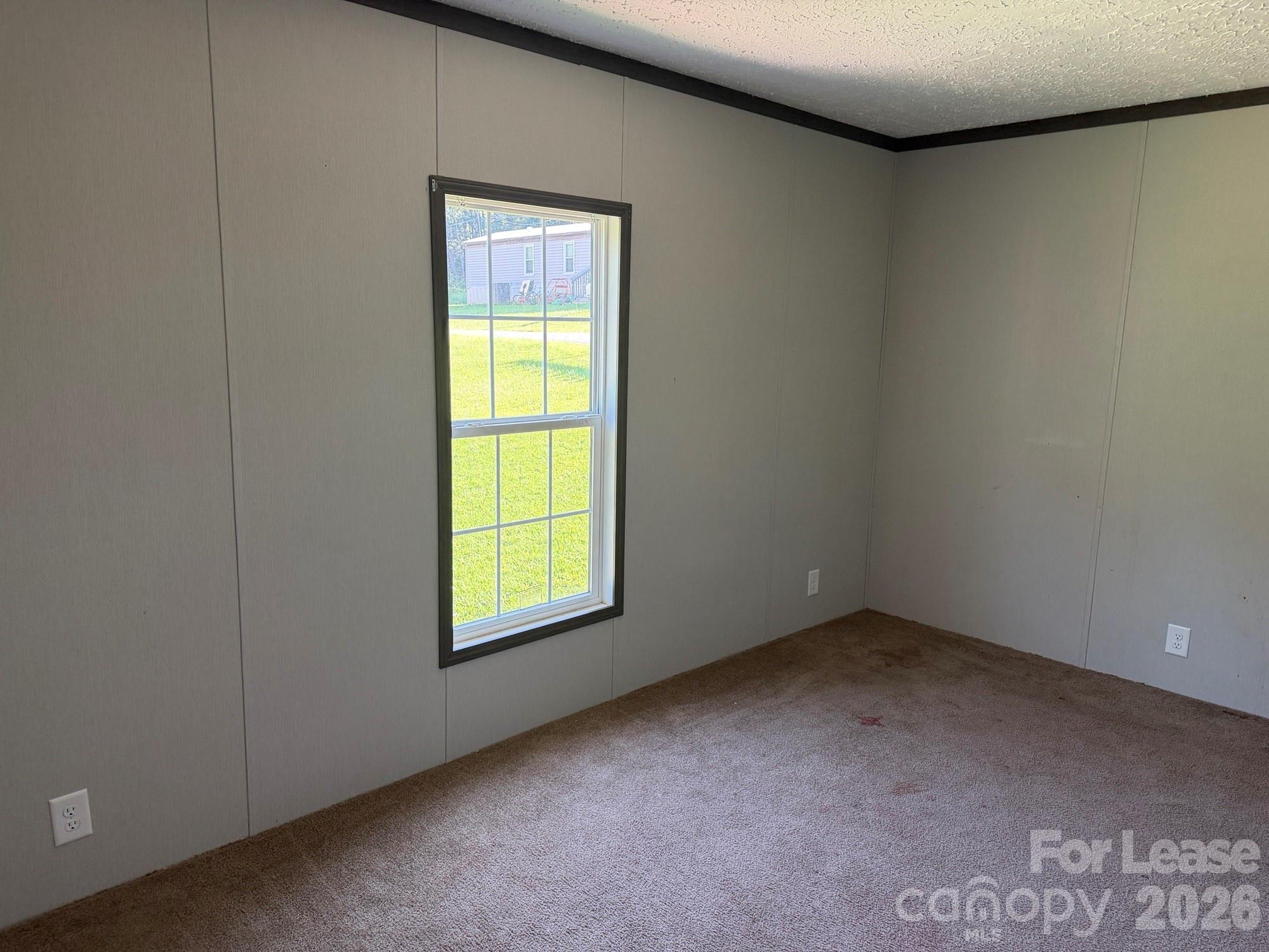 115 Kimberly Circle Property Photo 6