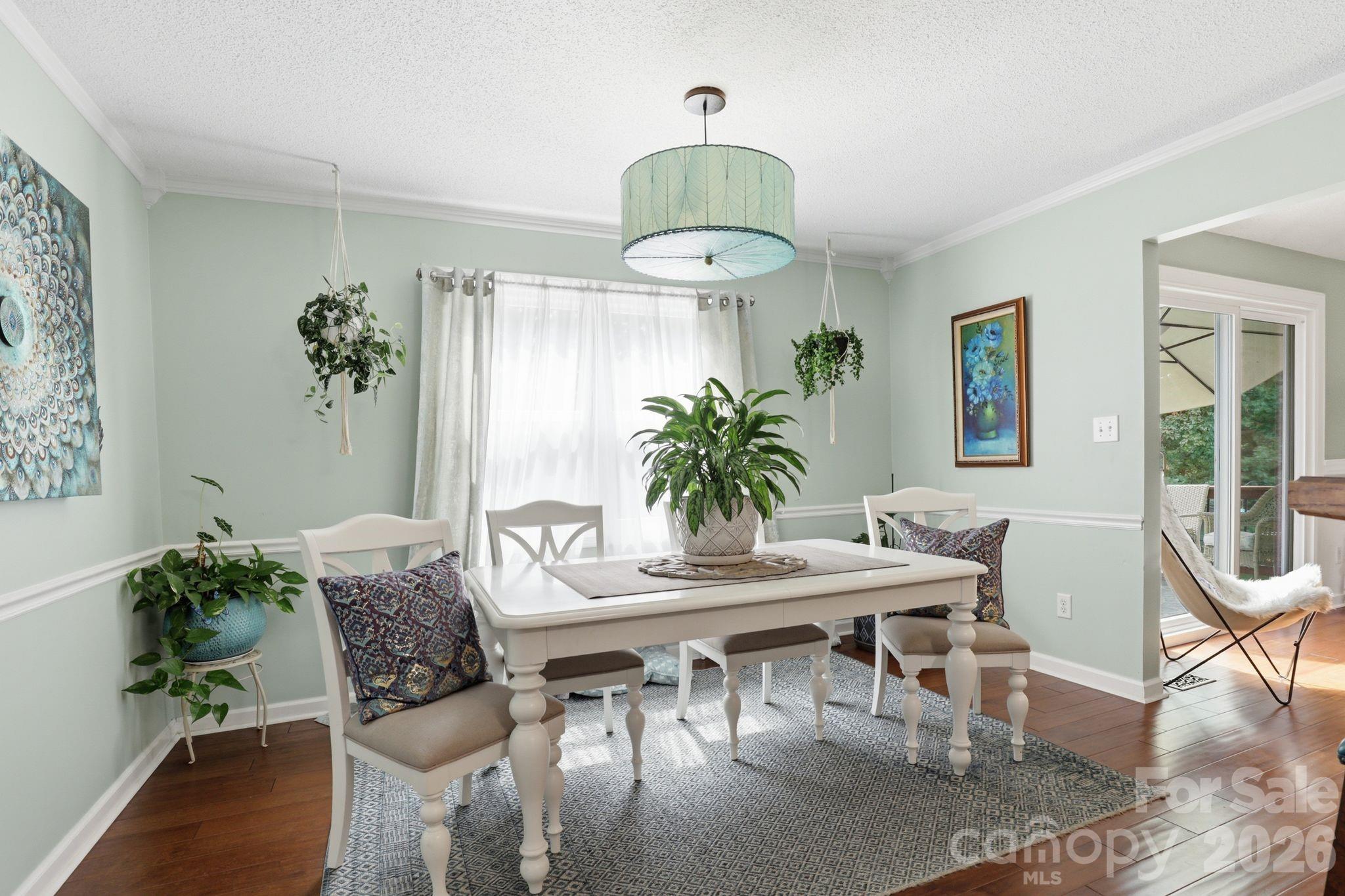 2918 24th Street Drive Property Photo 6