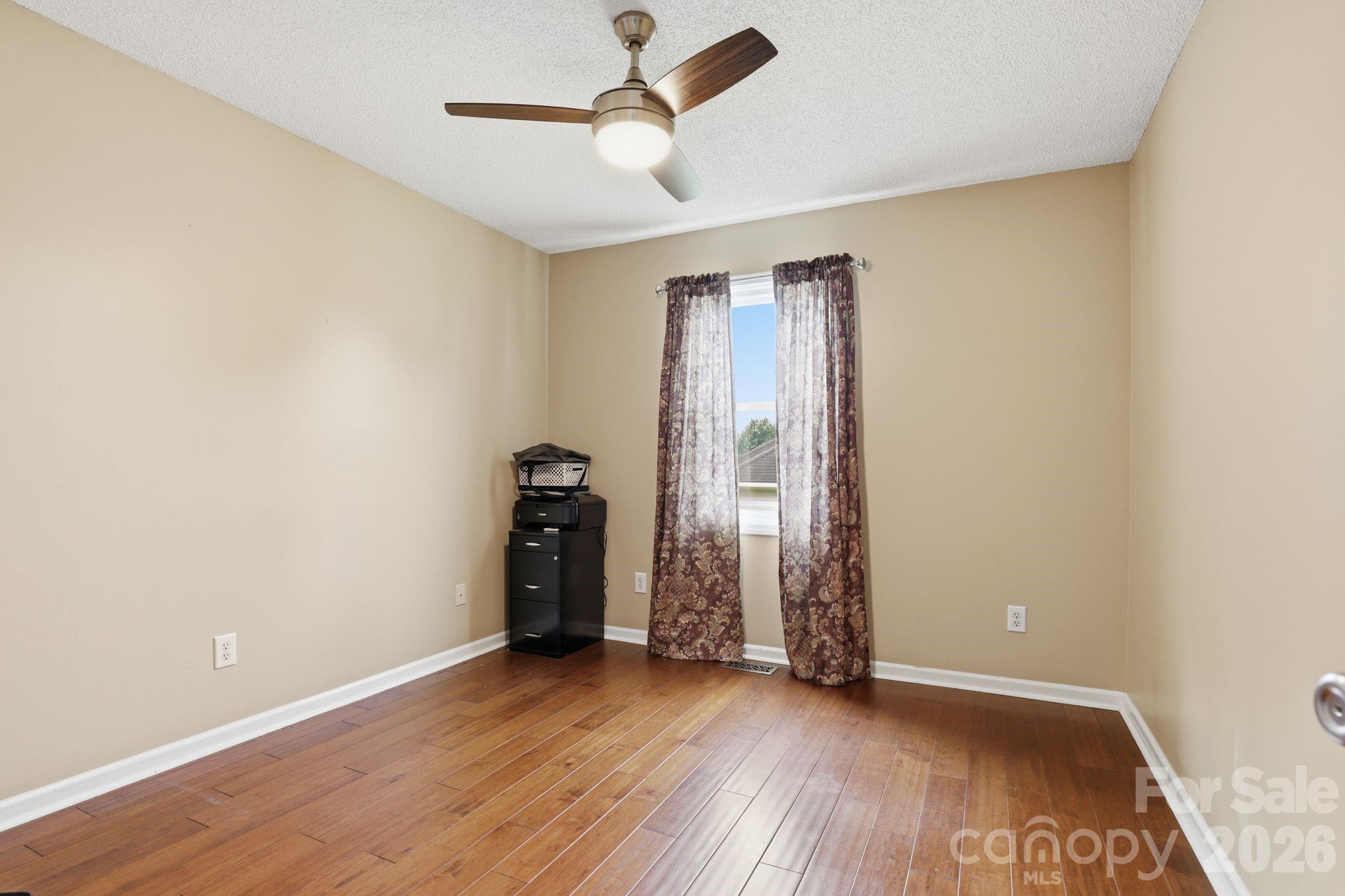 2918 24th Street Drive Property Photo 21