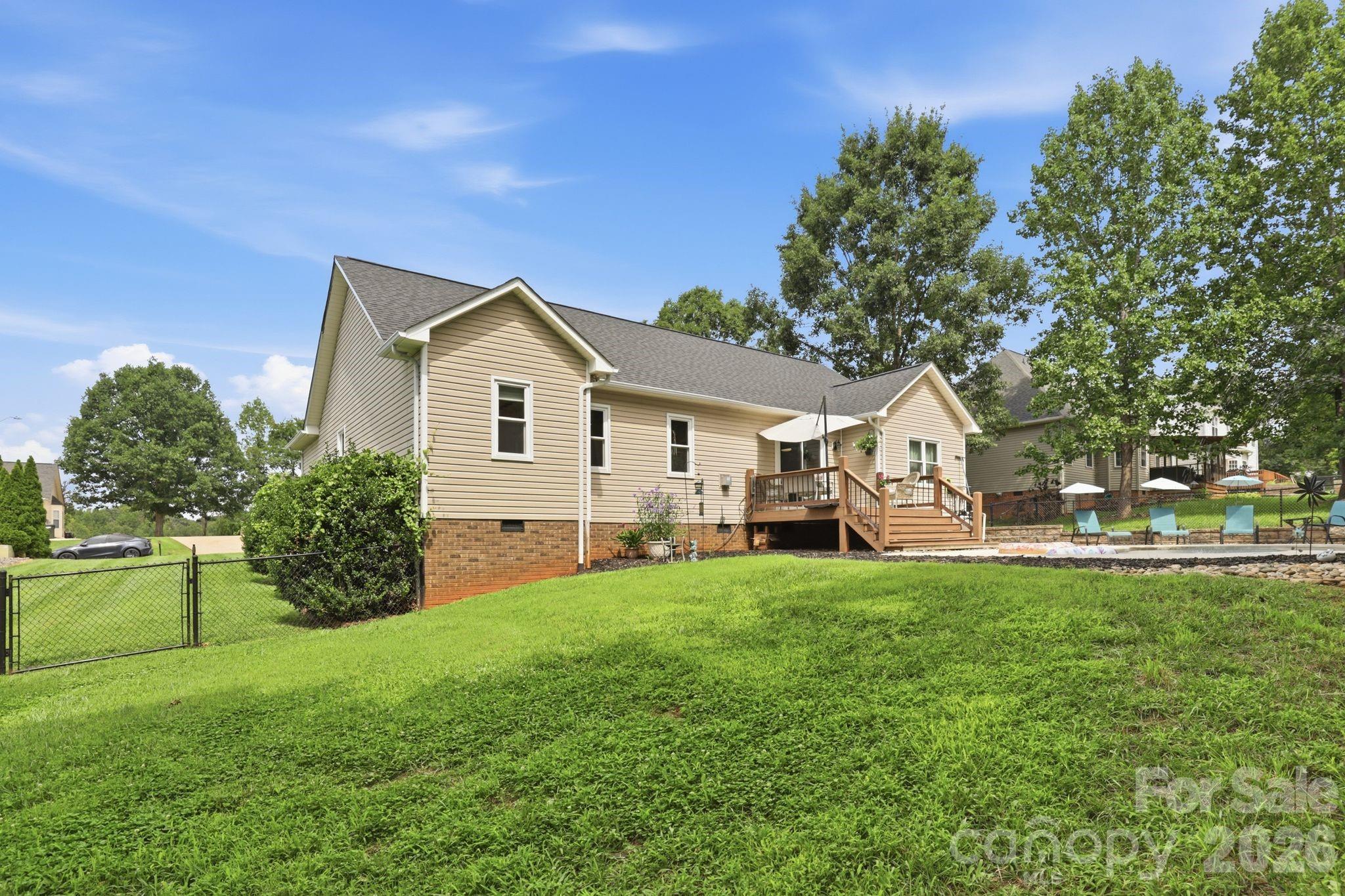 2918 24th Street Drive Property Photo 25
