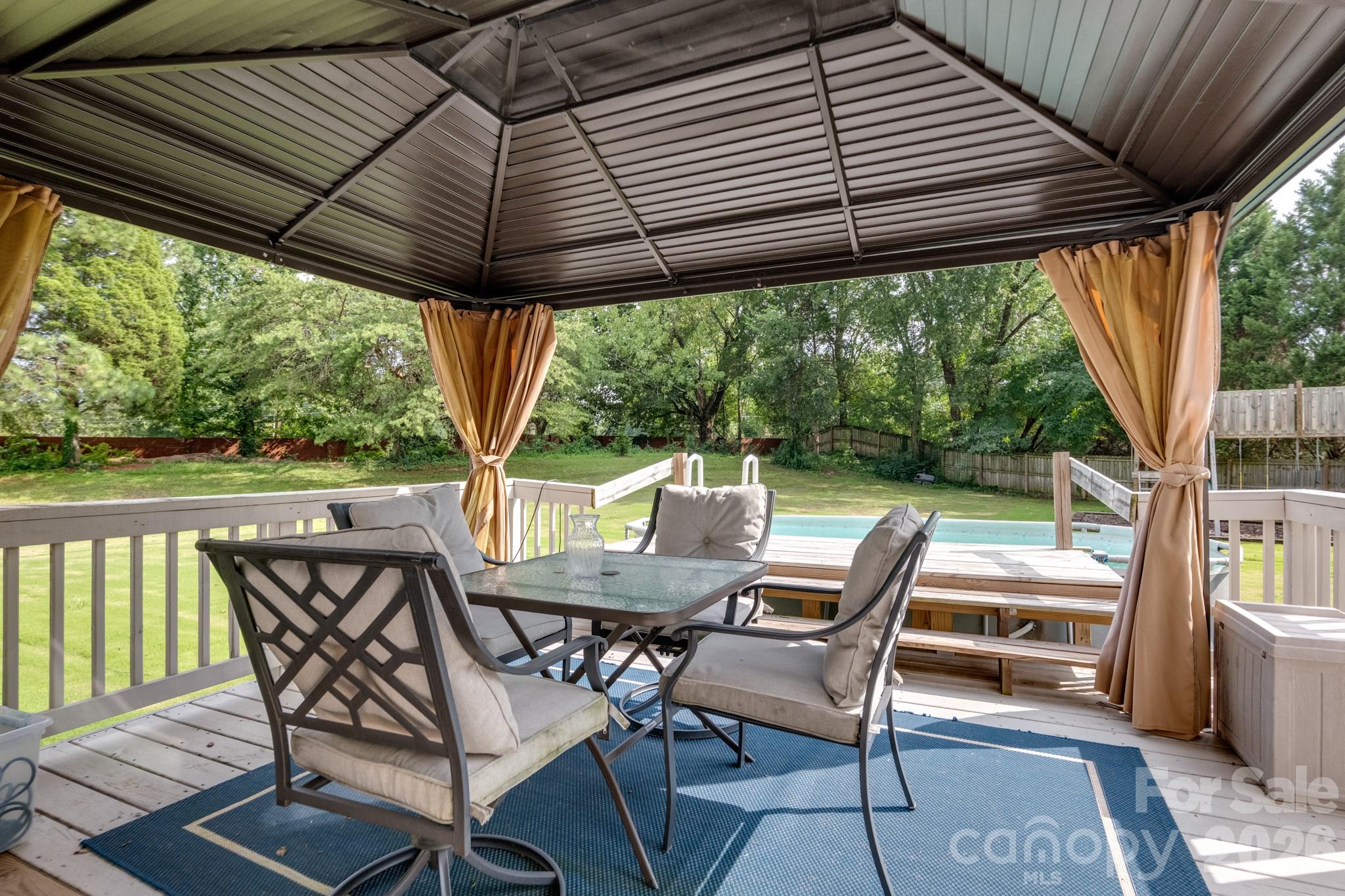 7808 Biddstone Court Property Photo 3