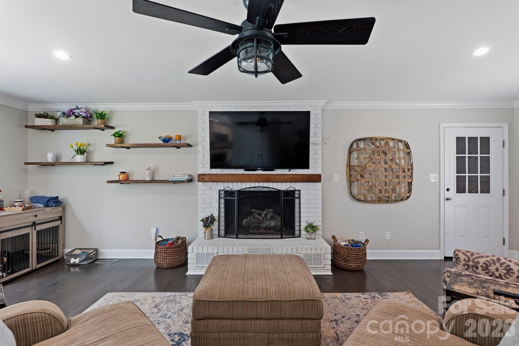 7808 Biddstone Court Property Photo 6