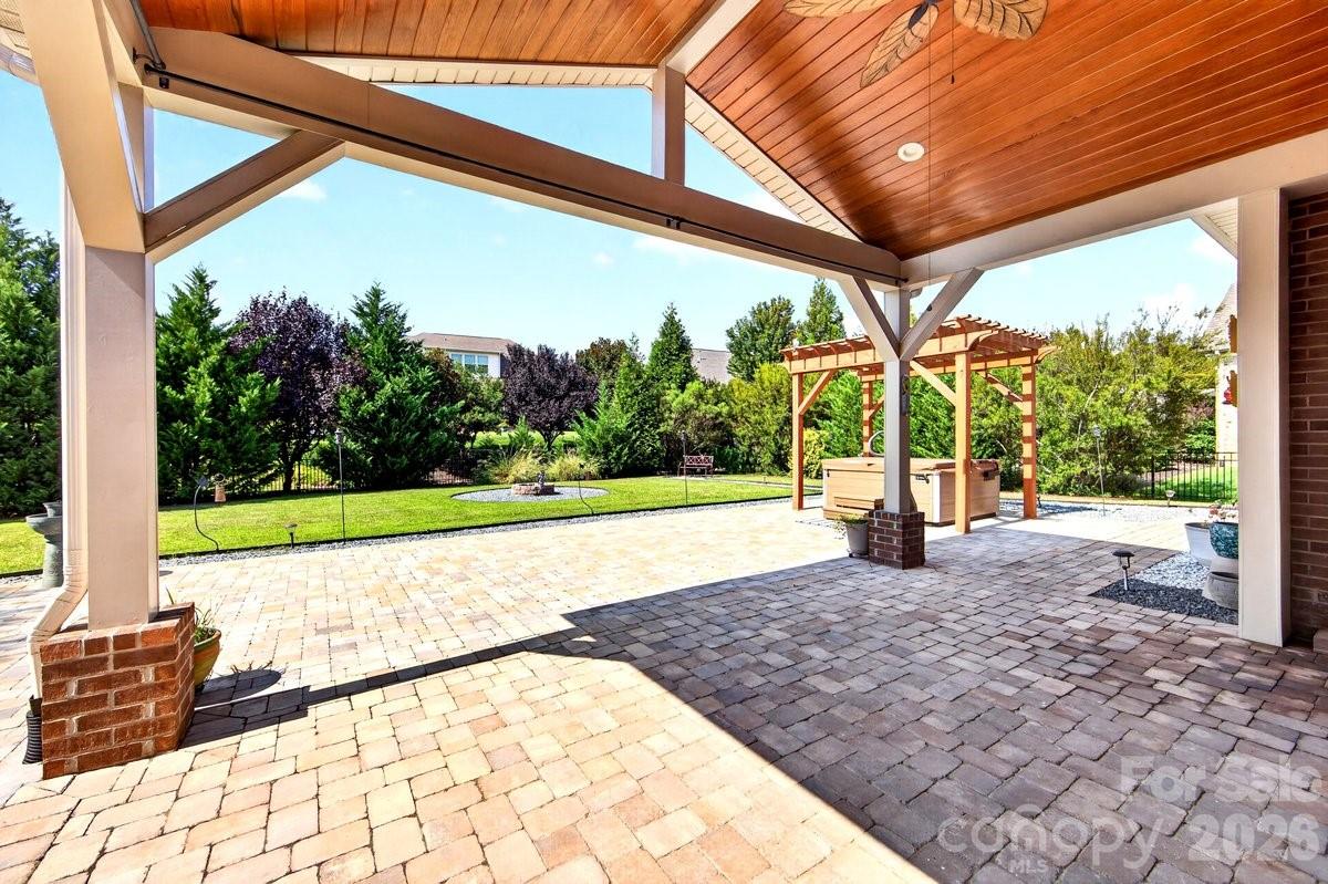 11322 Brangus Lane Property Photo 30