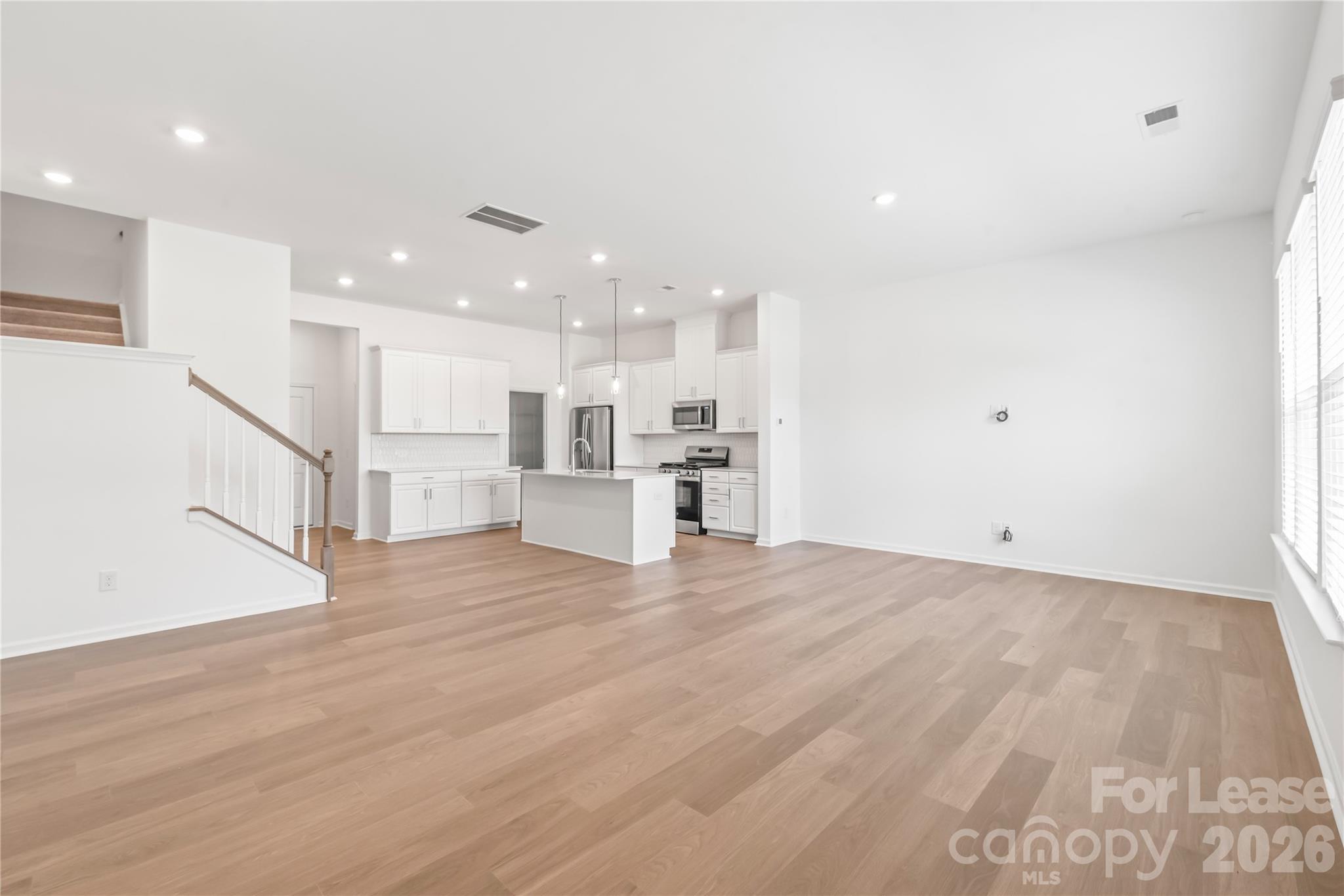 302 Silver Fleet Drive Property Photo 5