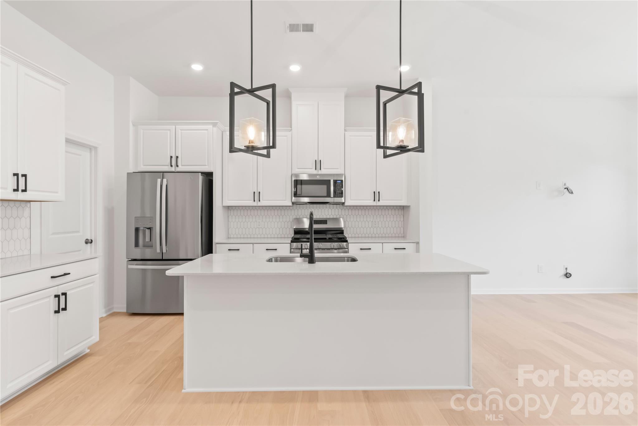 204 Silver Fleet Drive Property Photo 11