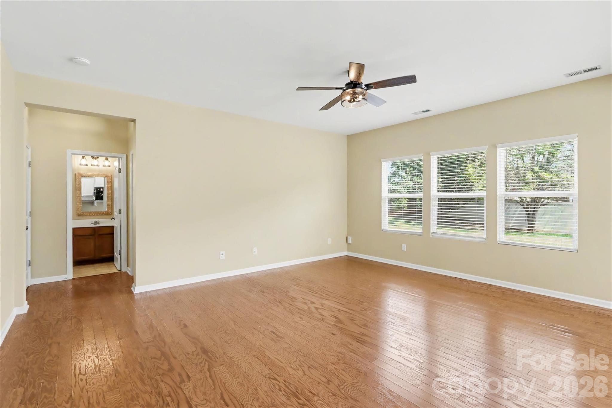 6814 Barefoot Forest Drive Property Photo 5