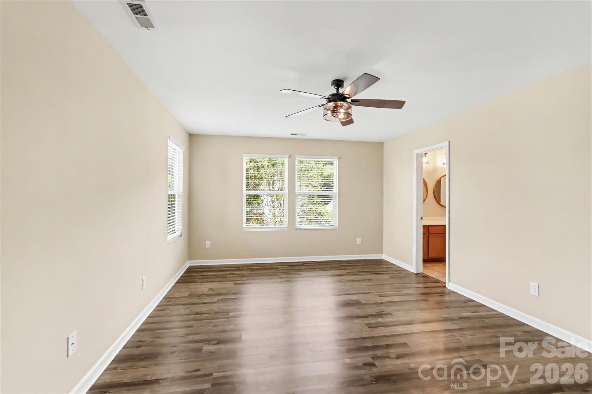6814 Barefoot Forest Drive Property Photo 16