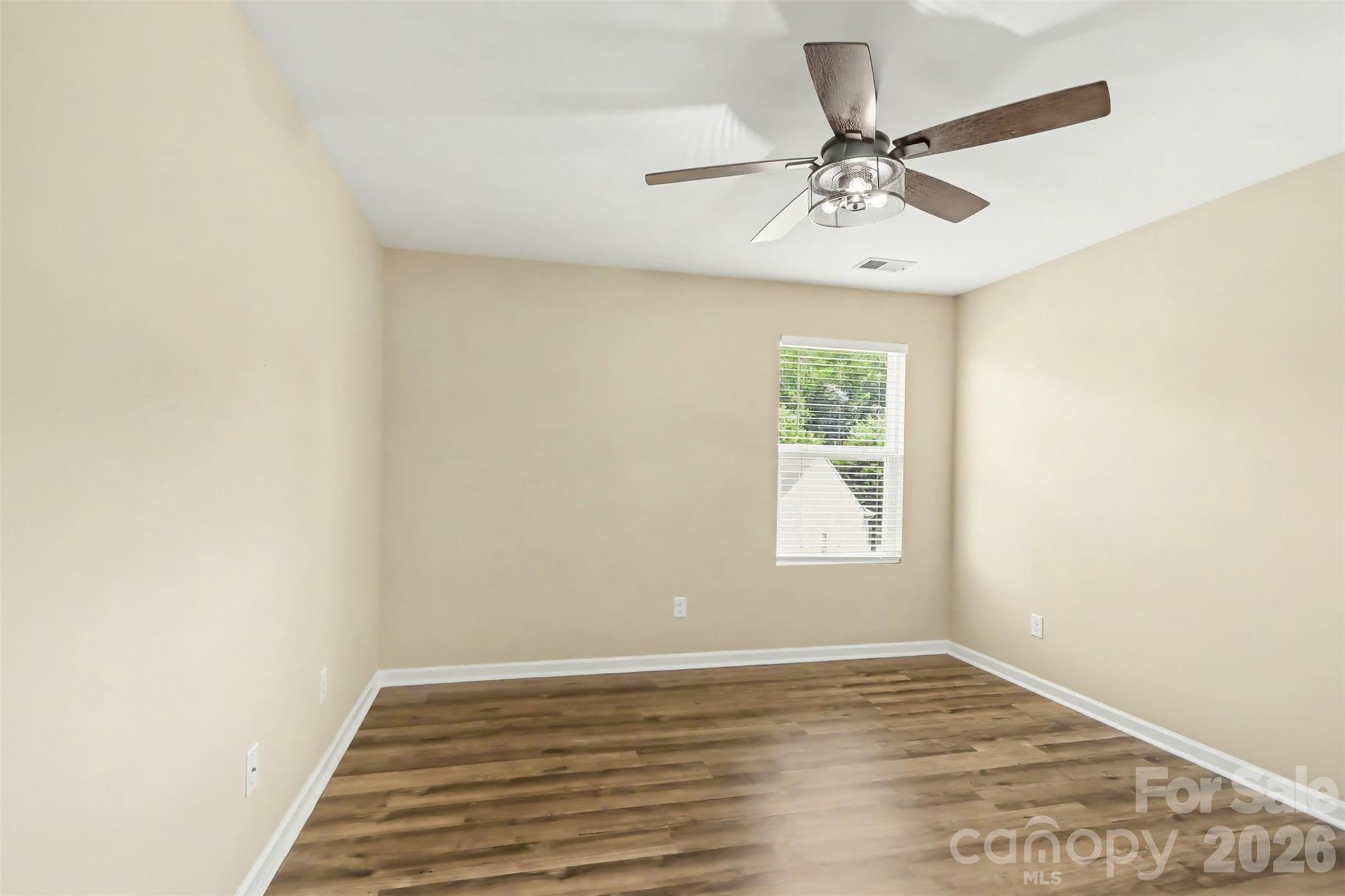 6814 Barefoot Forest Drive Property Photo 24