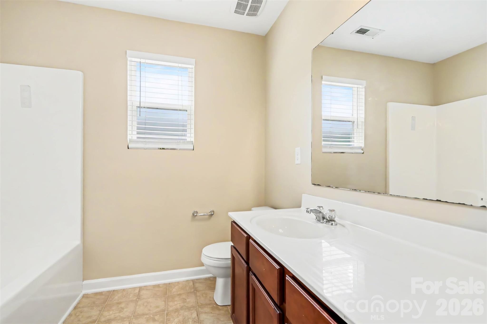 6814 Barefoot Forest Drive Property Photo 28