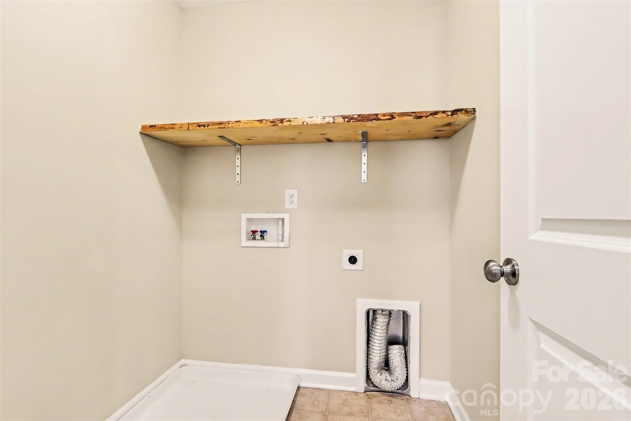 6814 Barefoot Forest Drive Property Photo 29