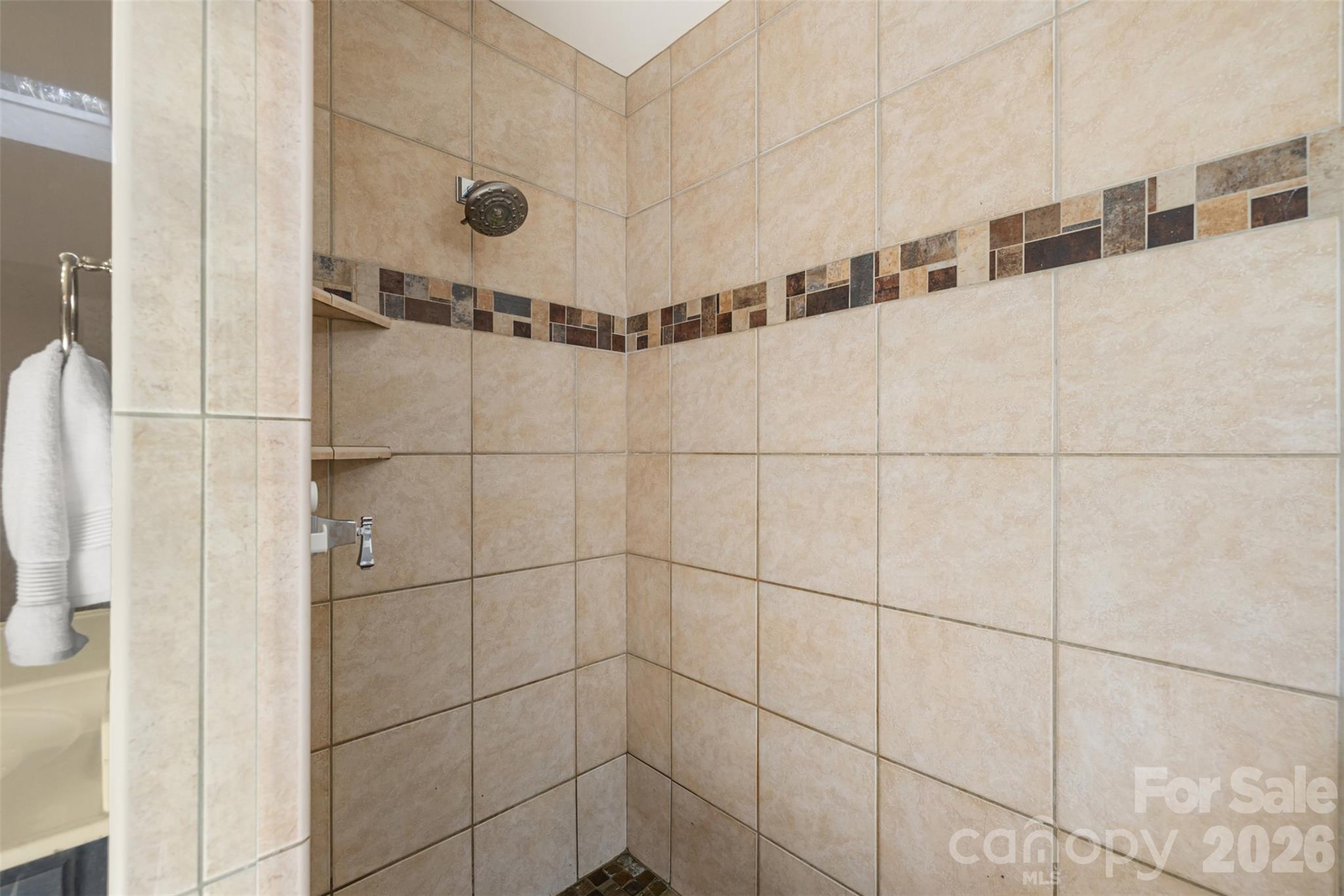 412 Shadydale Court Property Photo 16