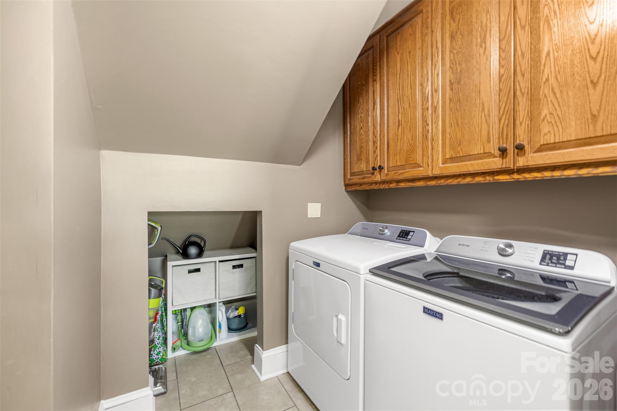 412 Shadydale Court Property Photo 23