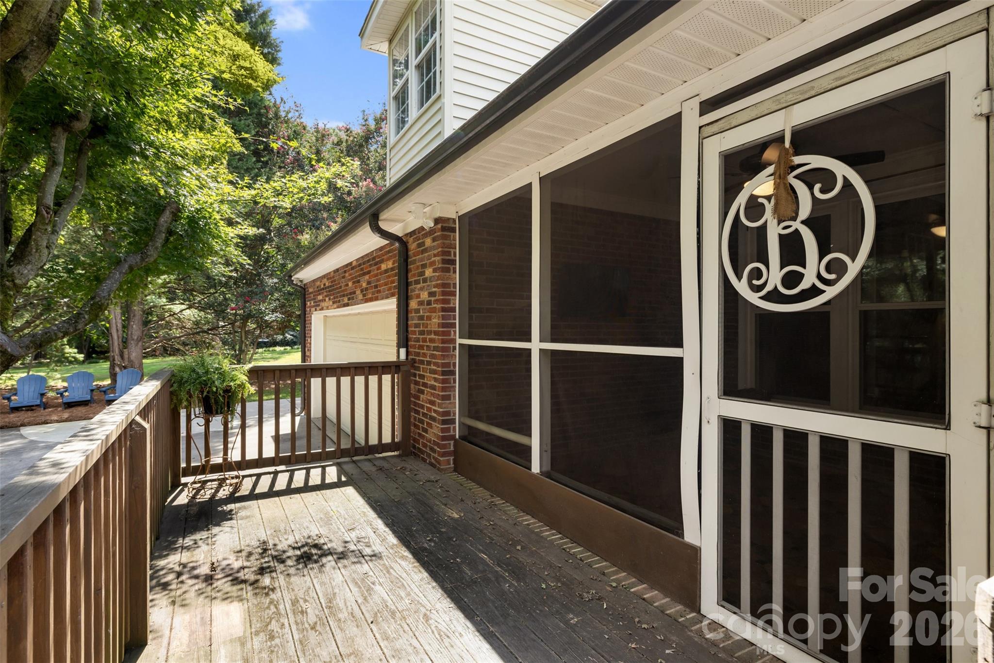 412 Shadydale Court Property Photo 32