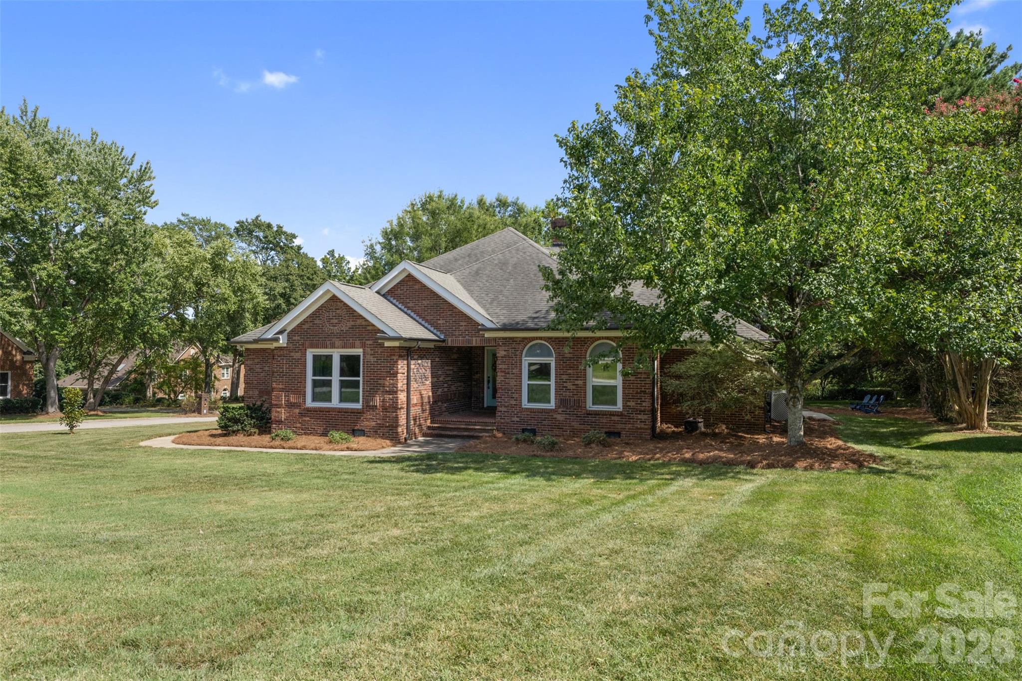 412 Shadydale Court Property Photo 36