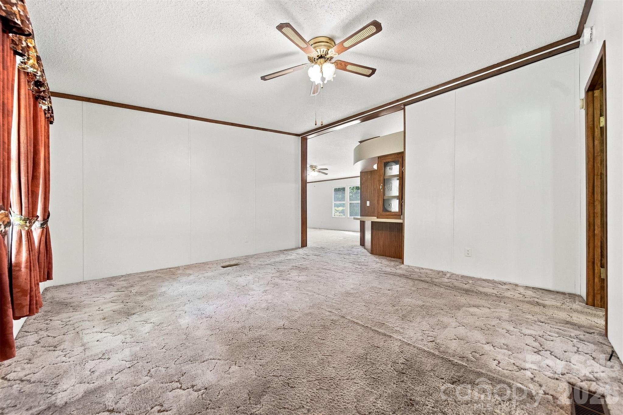 3408 Landis Lane Property Photo 4